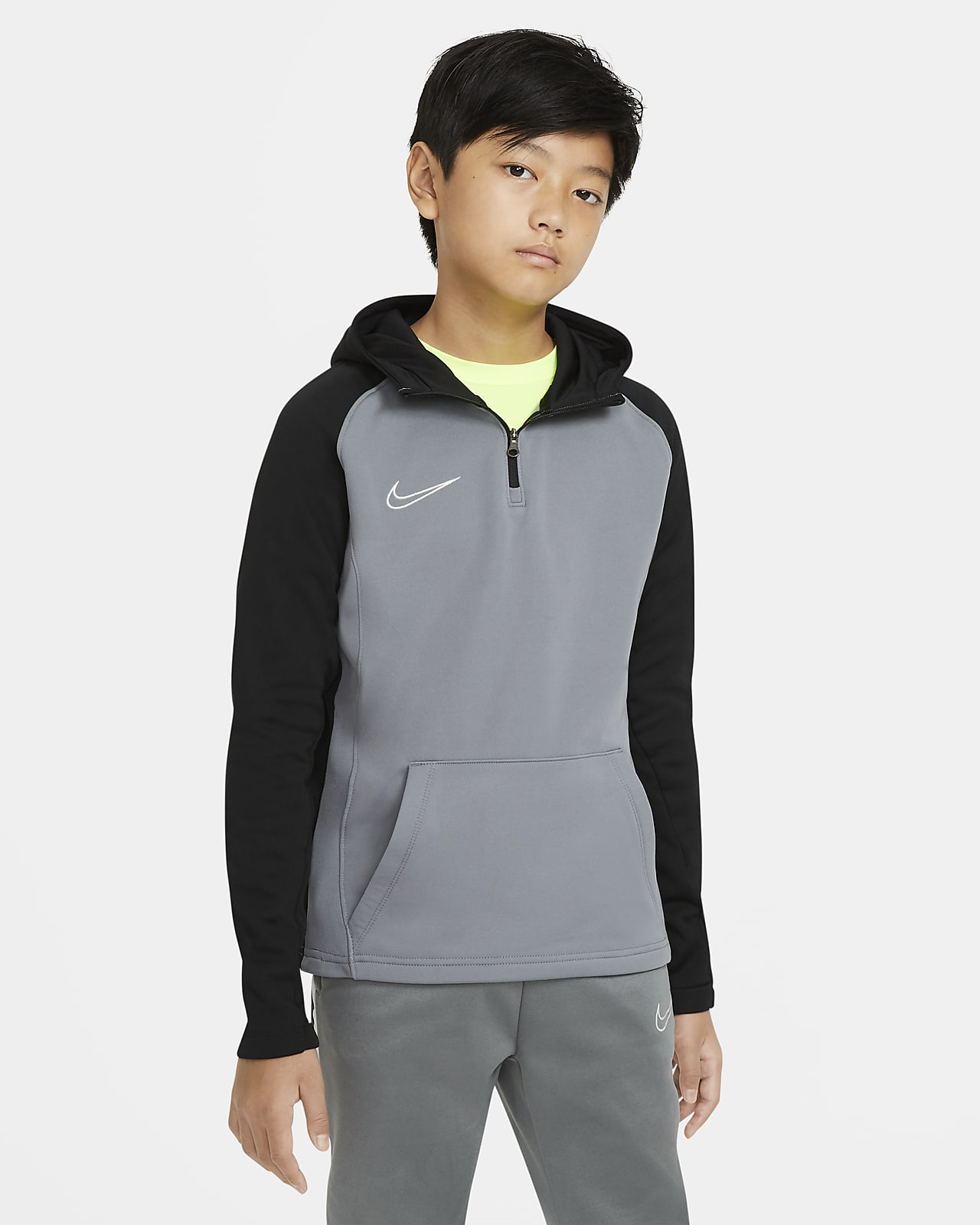 Nike Dri FIT Academy Fußball Drill Hoodie mit HALKfa Nike Dri FIT Academy Fußball Drill Hoodie mit HALKfa