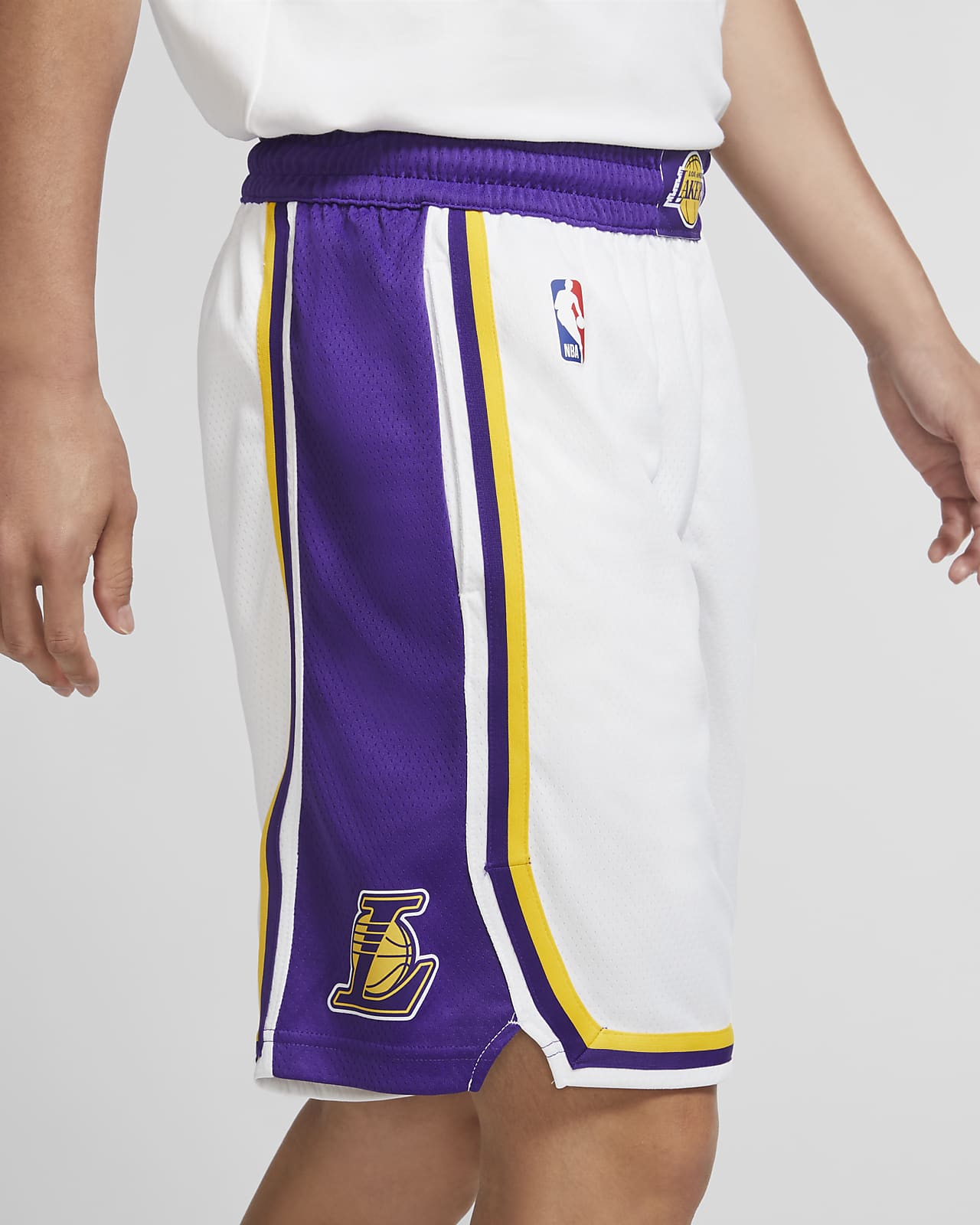 nike lakers swingman shorts