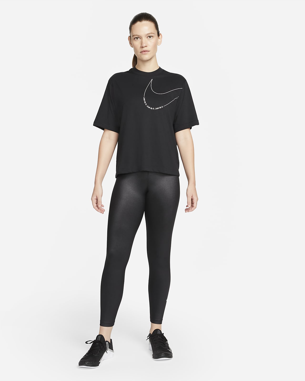 Nike Dri-FIT Women's Boxy Training T-Shirt