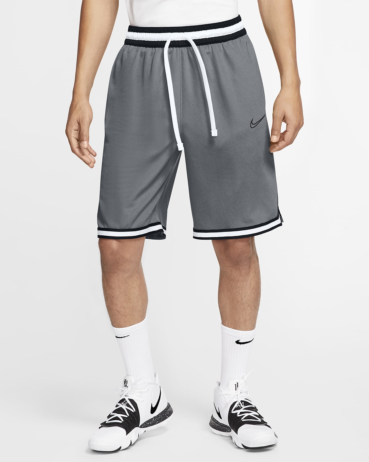 nike dri fit shorts with zip pockets