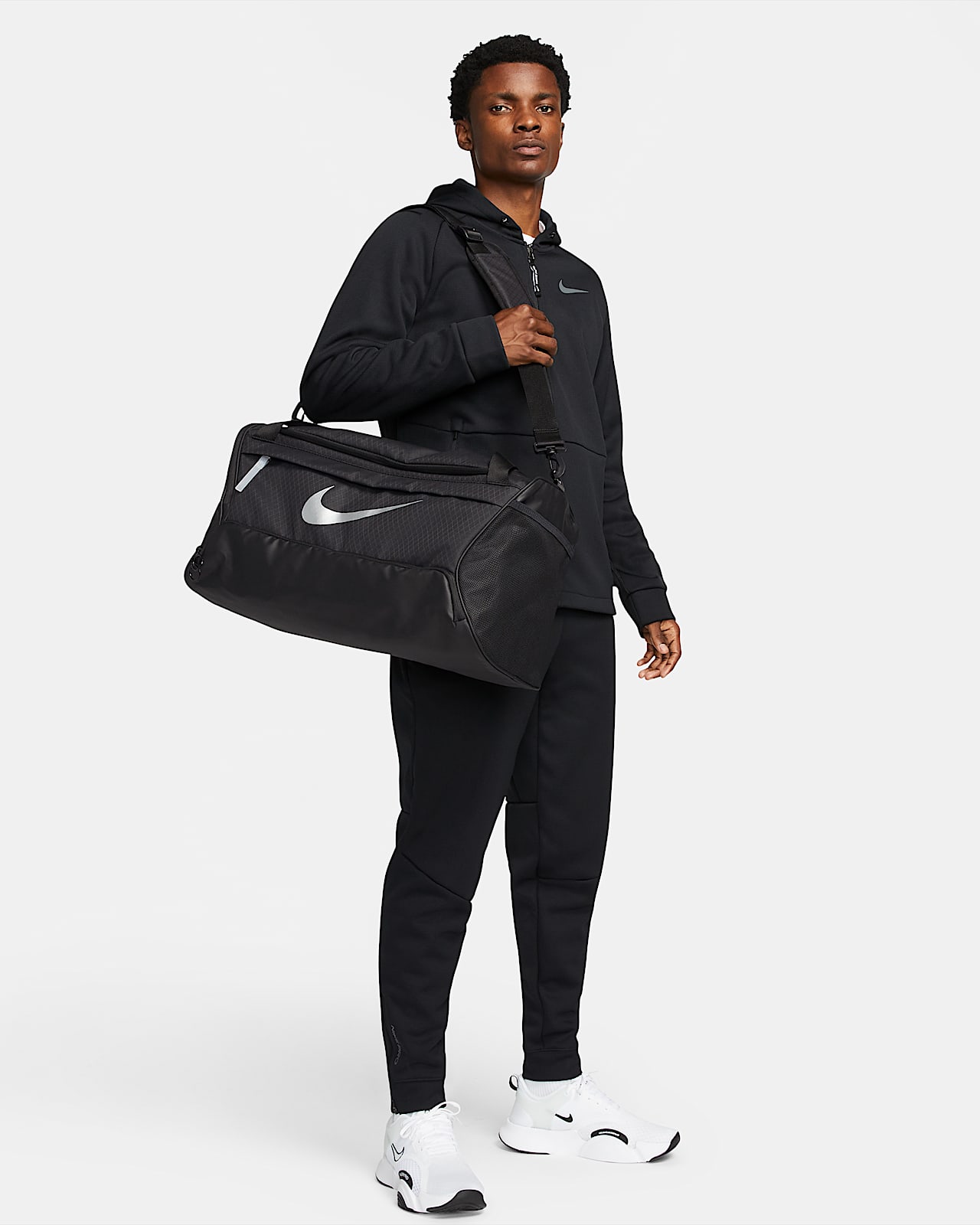 Nike Brasilia Sporttas voor de winter (medium, 41 liter). Nike NL