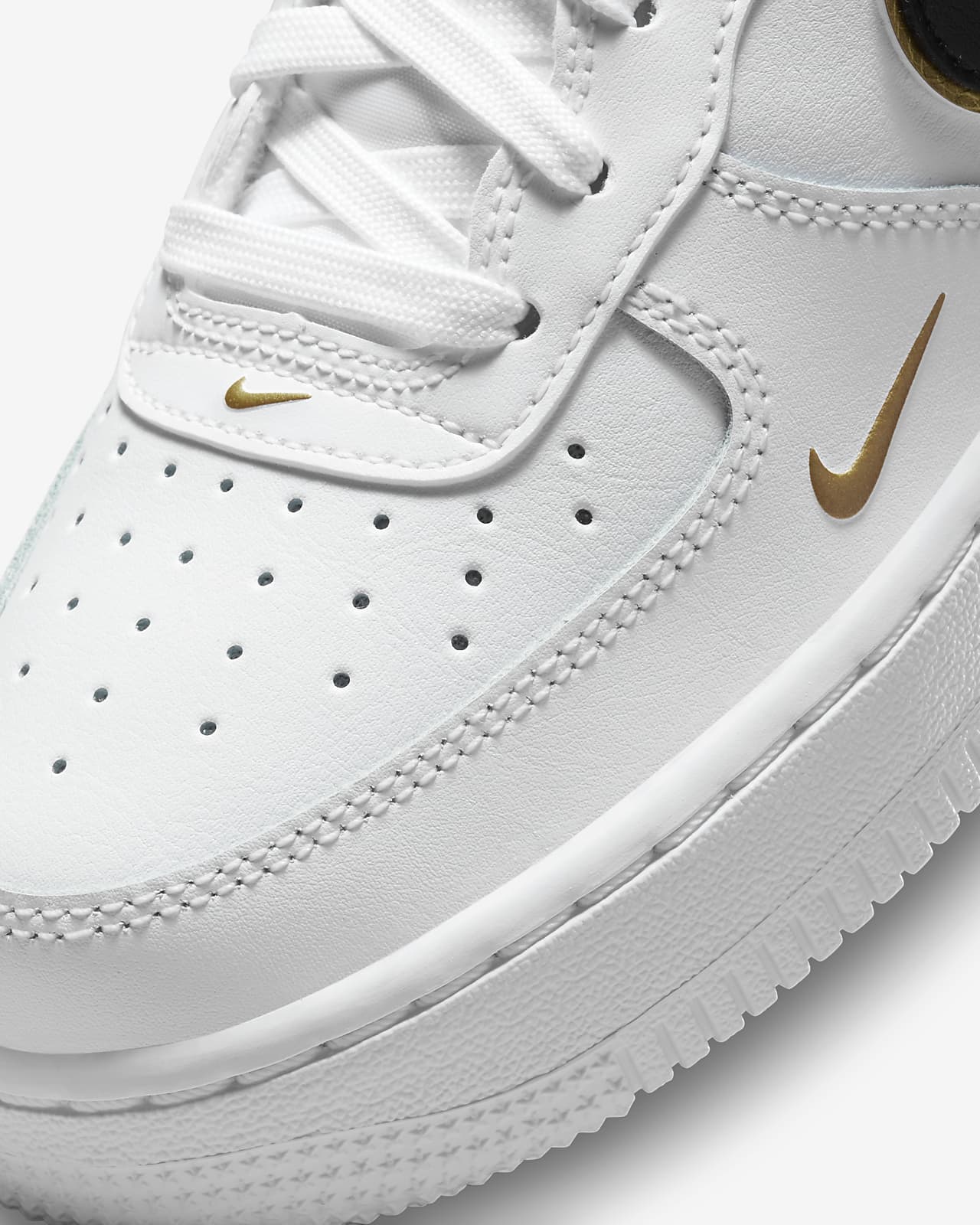 Nike Air Force 1 LV8 Older Kids' Shoe Nike Air Force 1 LV8 Older Kids' Shoe