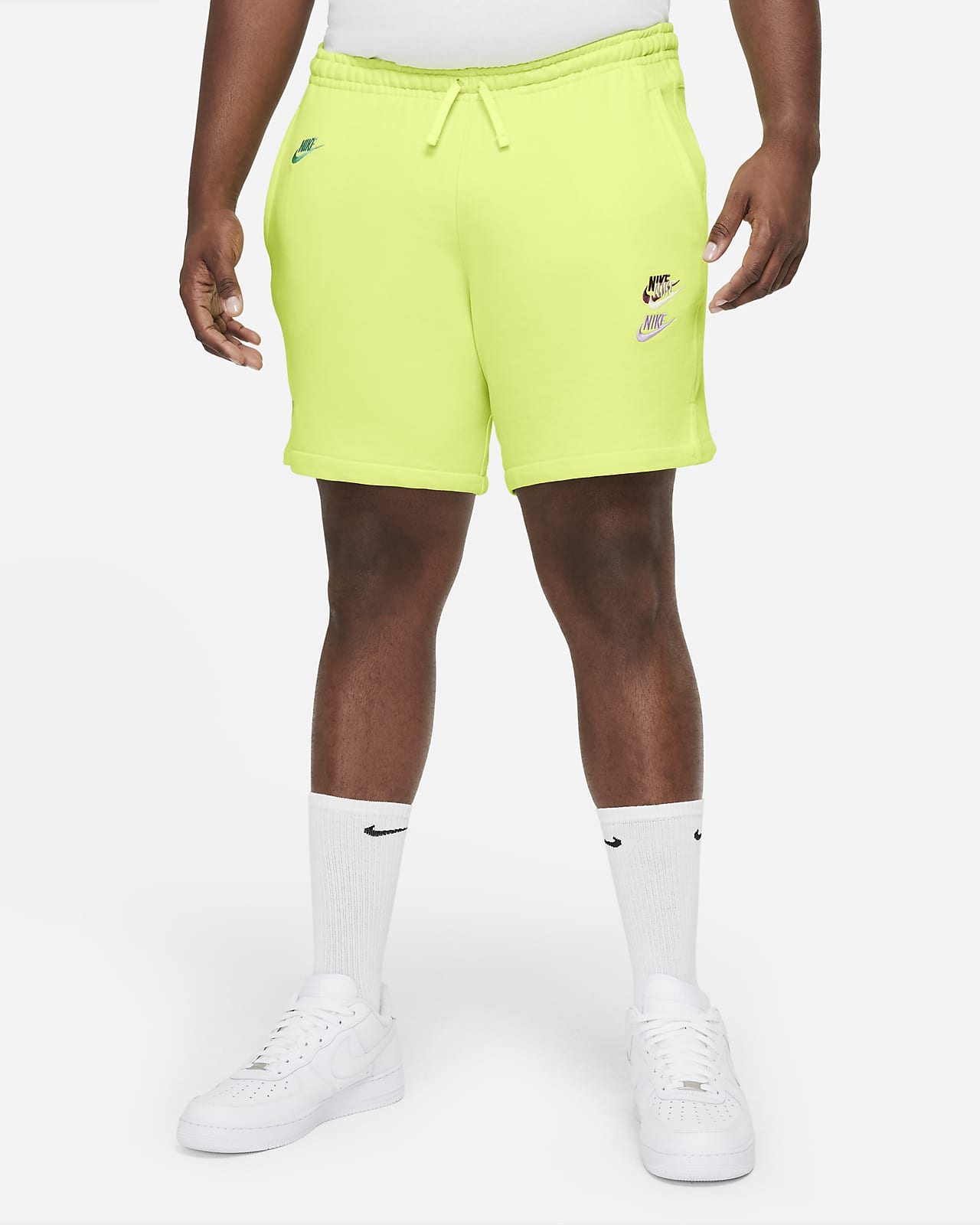 Short en molleton Nike Sportswear Essentials+ pour Homme. Nike LU
