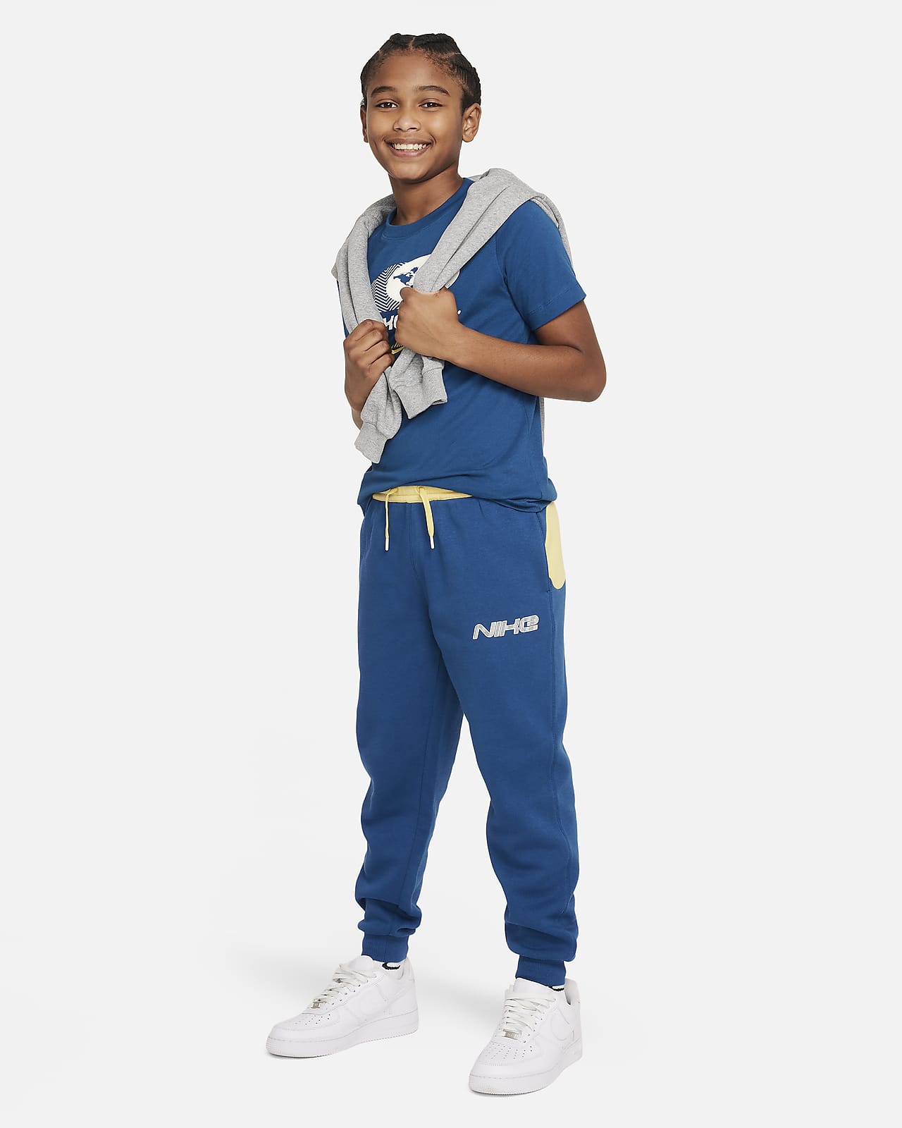 Nike Sportswear Amplify Older Kids' Joggers. Nike PH