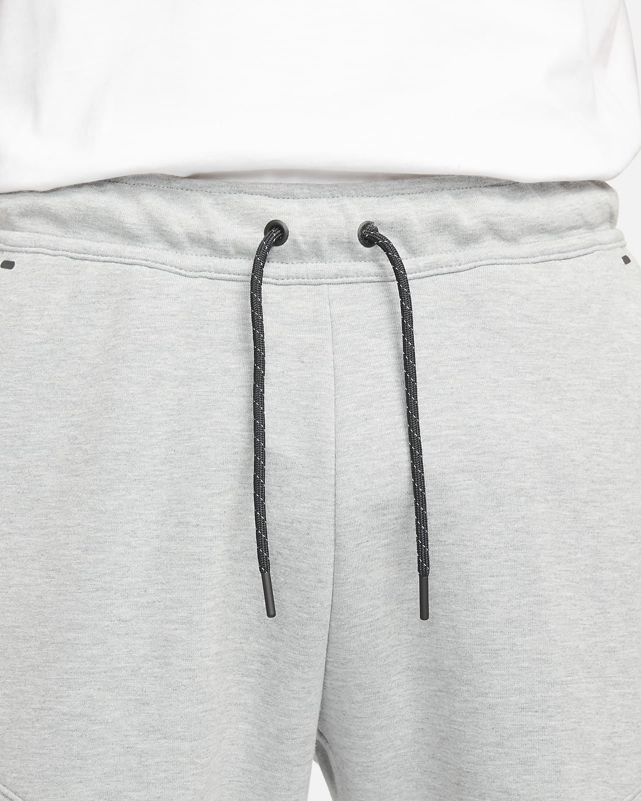 Nike Sportswear Tech Fleece Men's Utility Trousers. Nike AT