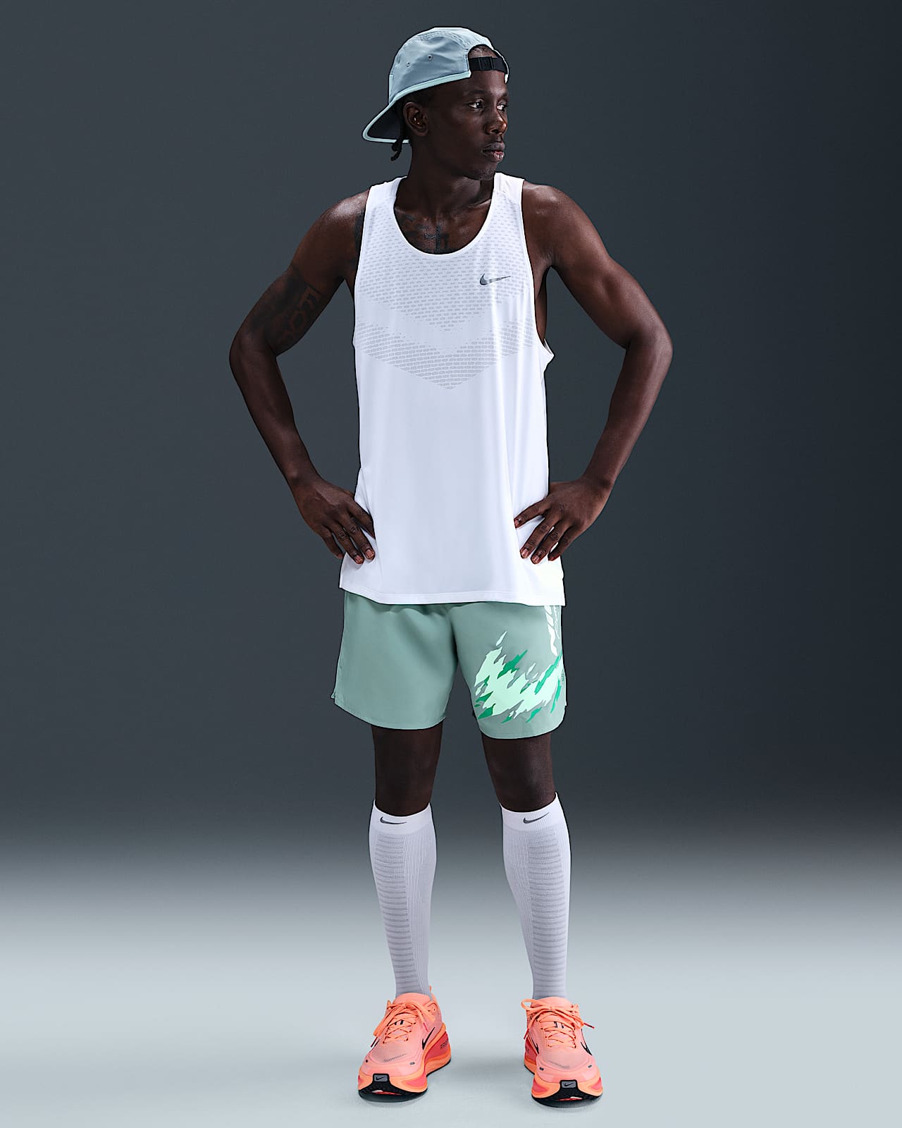 Nike Challenger