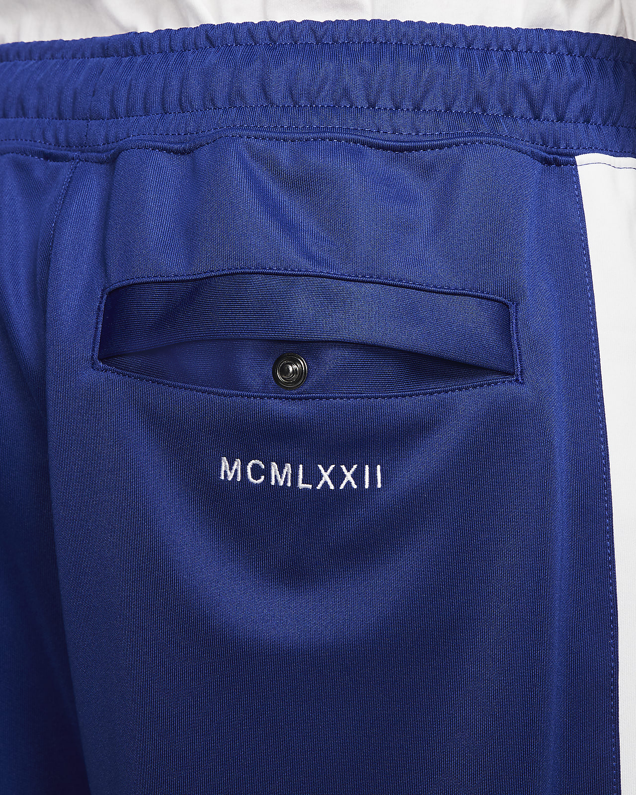 mens nike double swoosh shorts