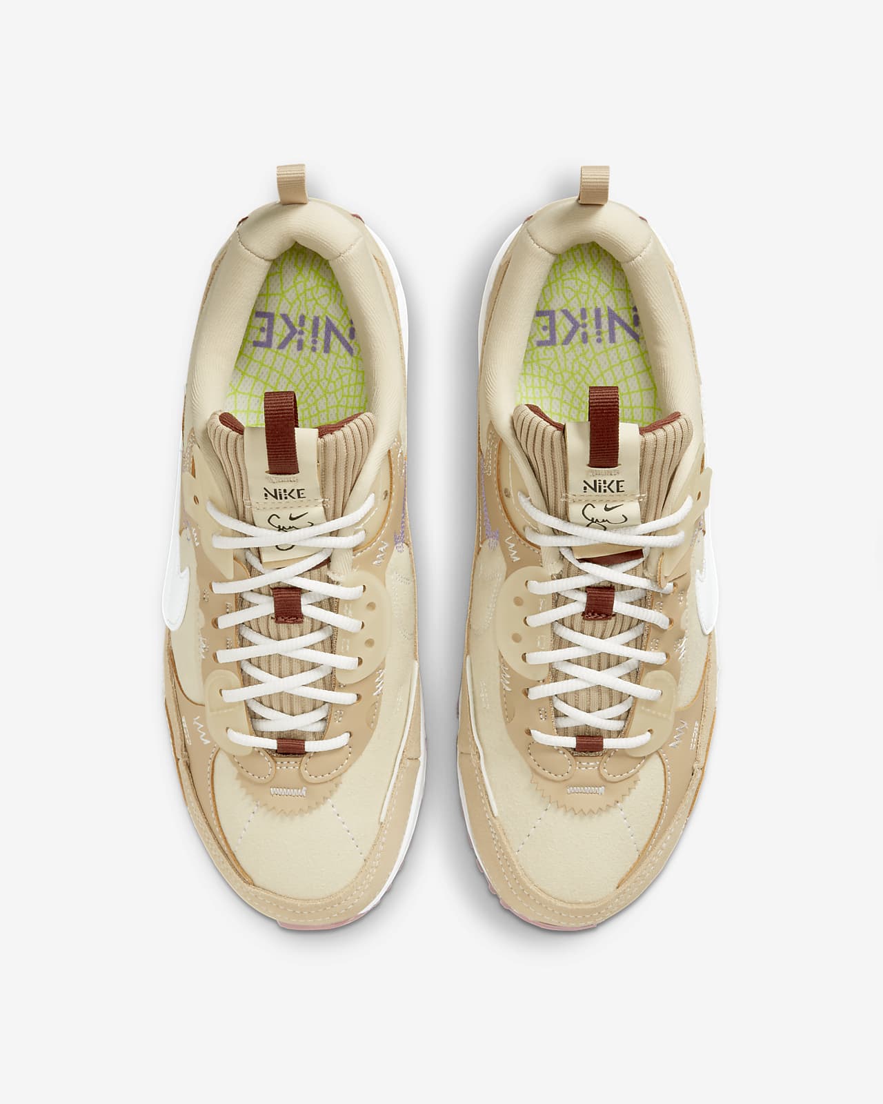 Nike Air Max 90 Futura x Serena Williams Design Crew Schoenen. Nike BE