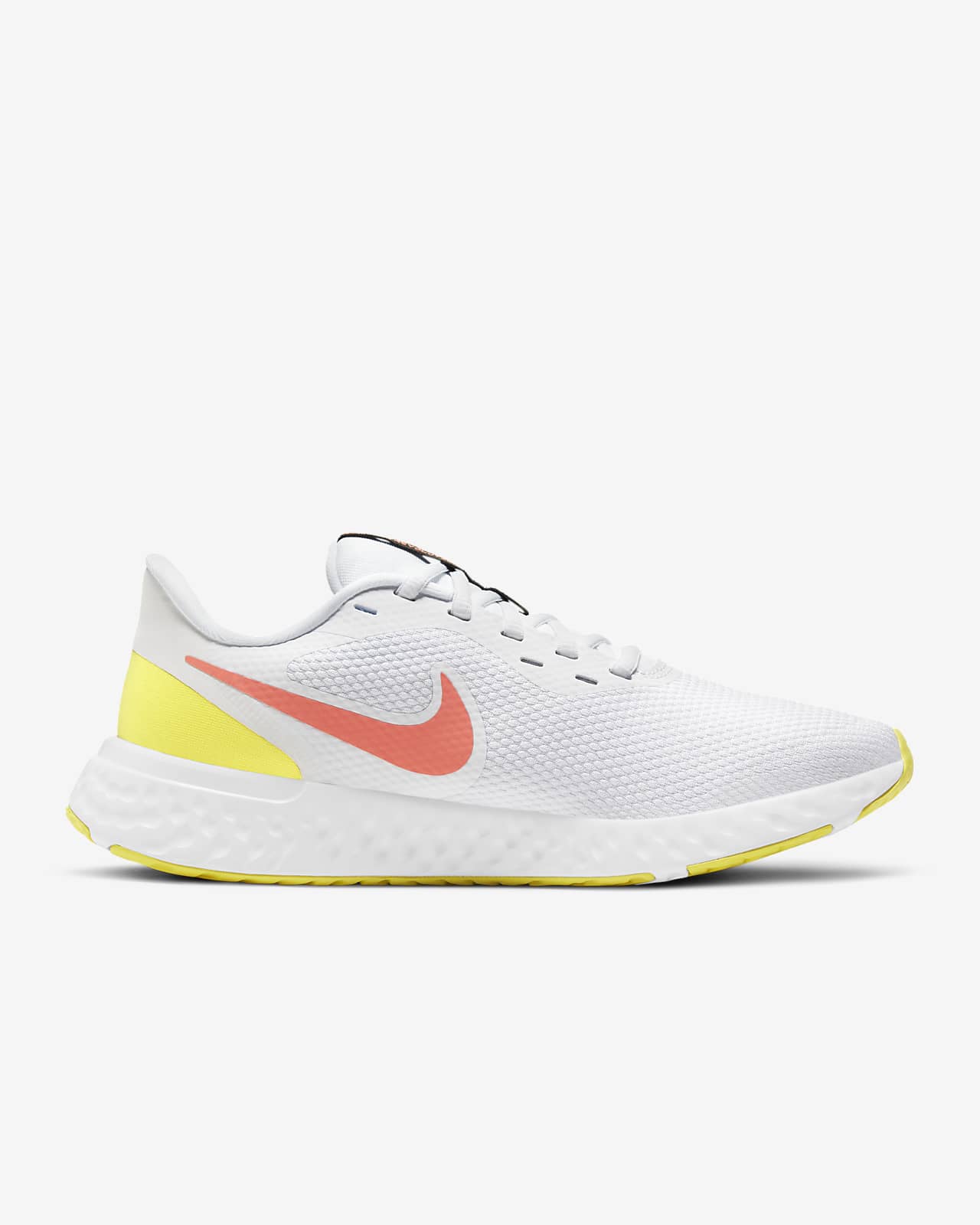 nike white revolution 5