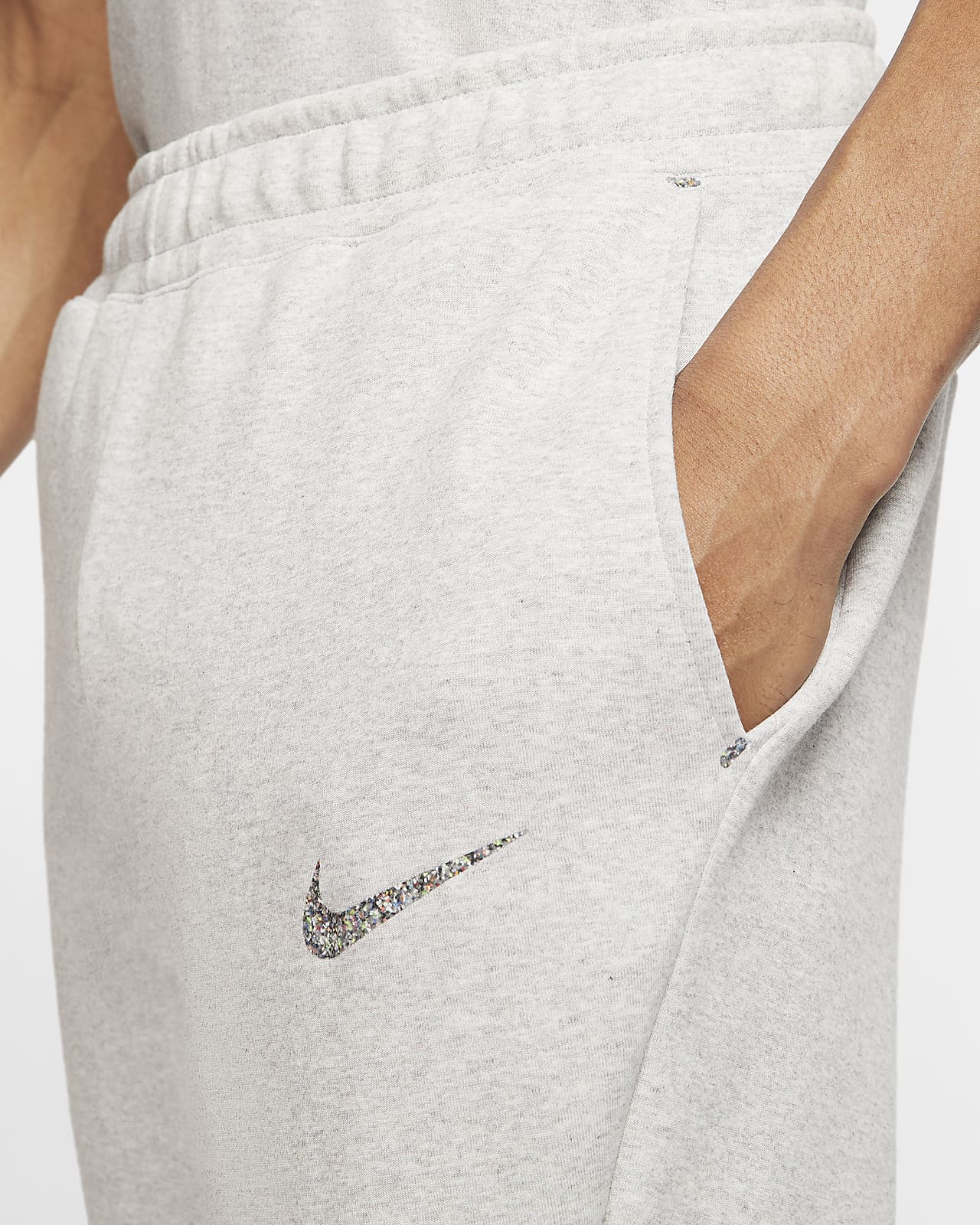 nike womens joggers size guide