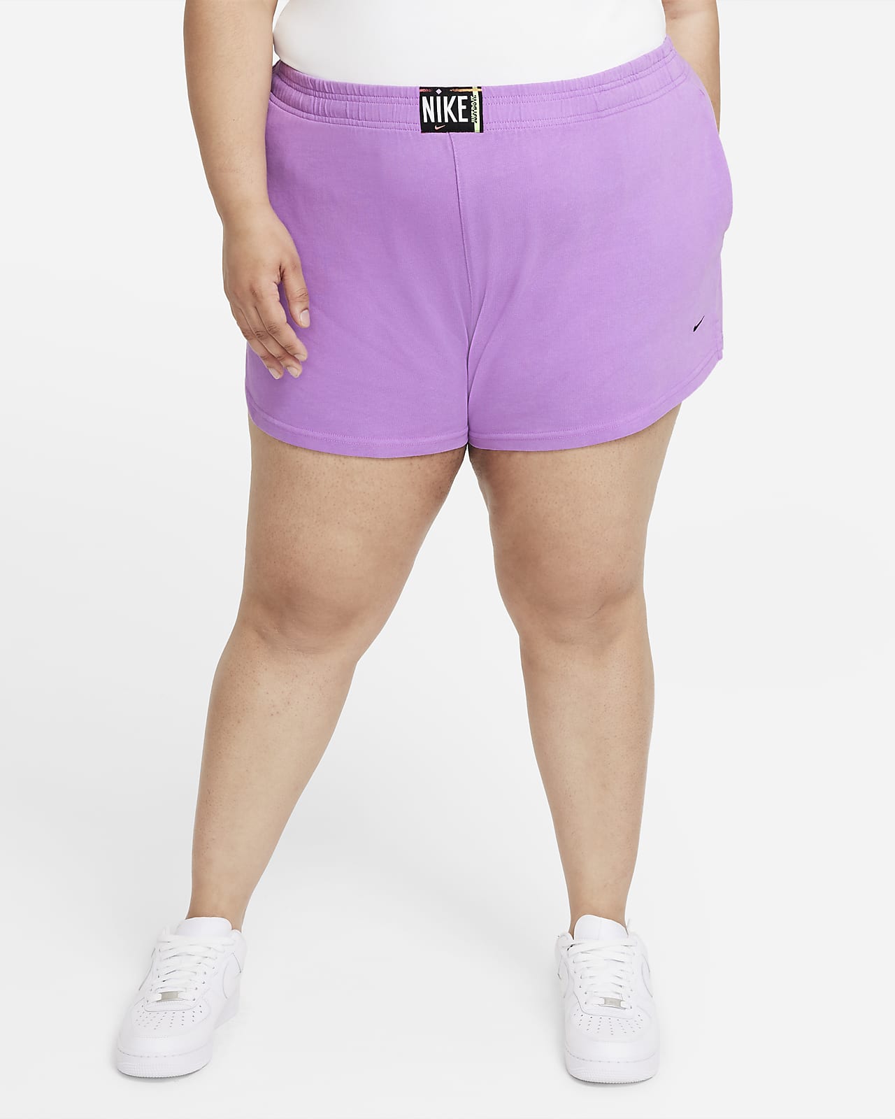 nike fuchsia shorts