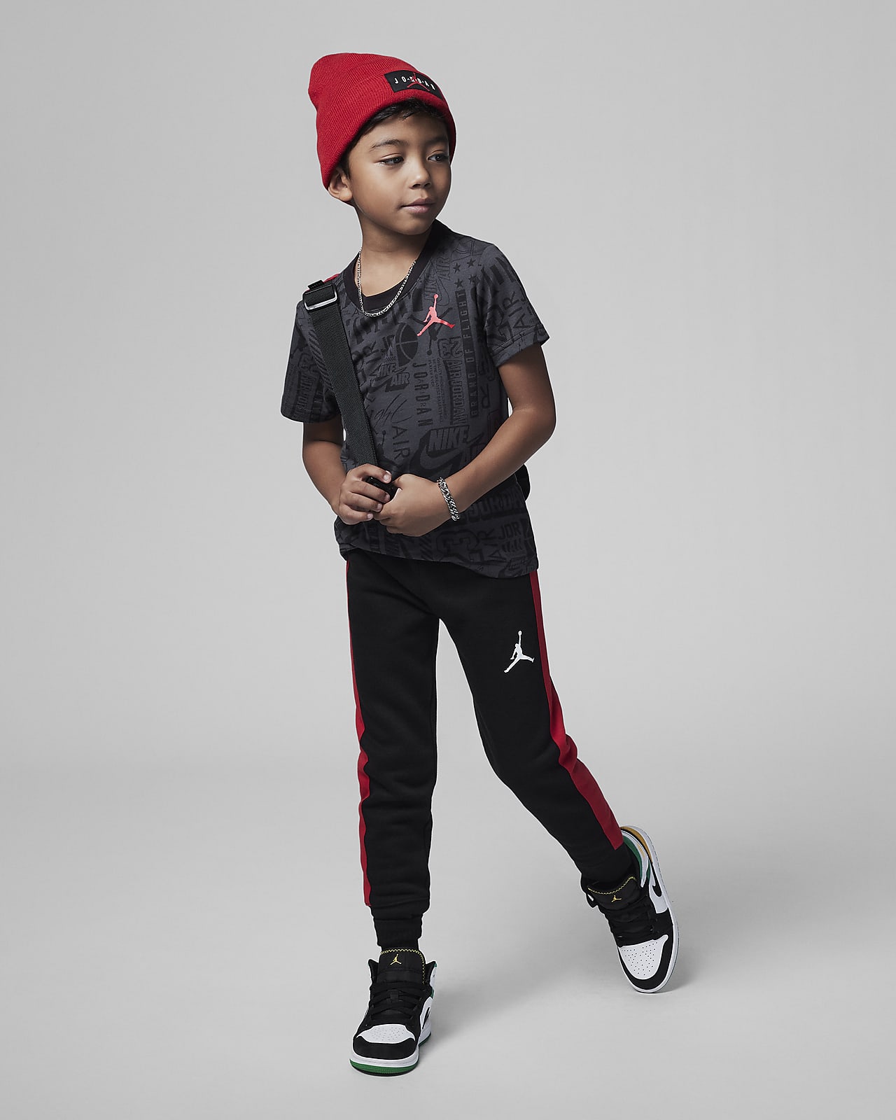 Jordan Wall of Flight Tee Younger Kids' T-Shirt. Nike LU