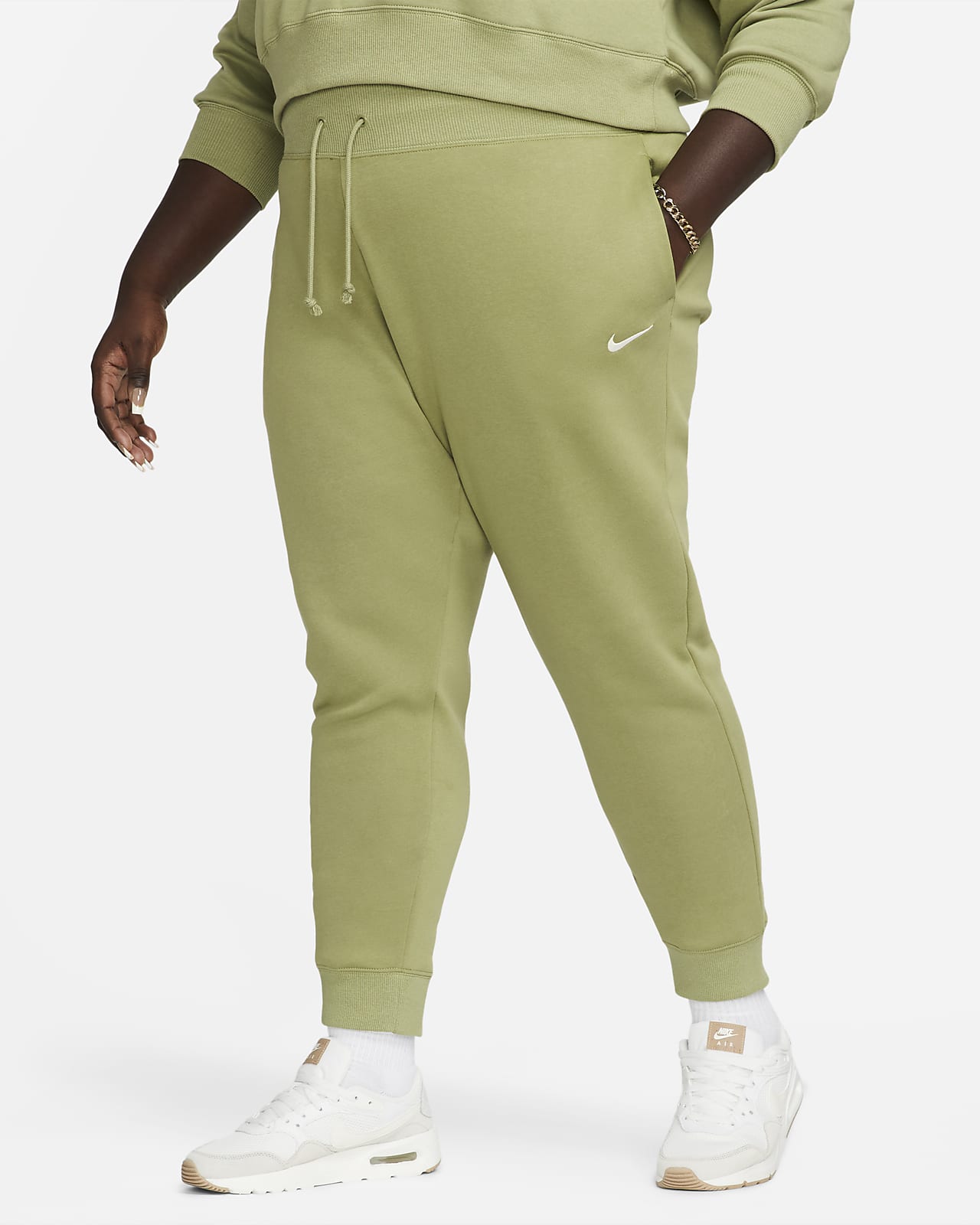 Nike Essentials Fleece cuffed cargo sweatpants in olive green