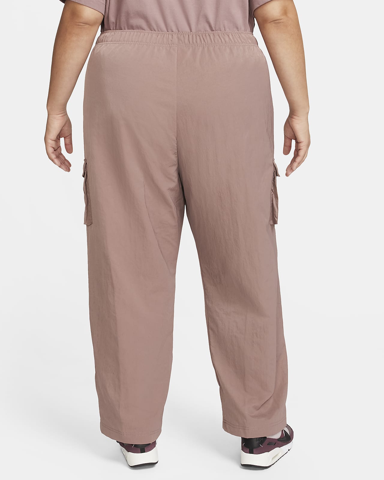 Nike Sportswear Essential Women's High-Waisted Woven Cargo Pants (Plus Size).  Nike.com