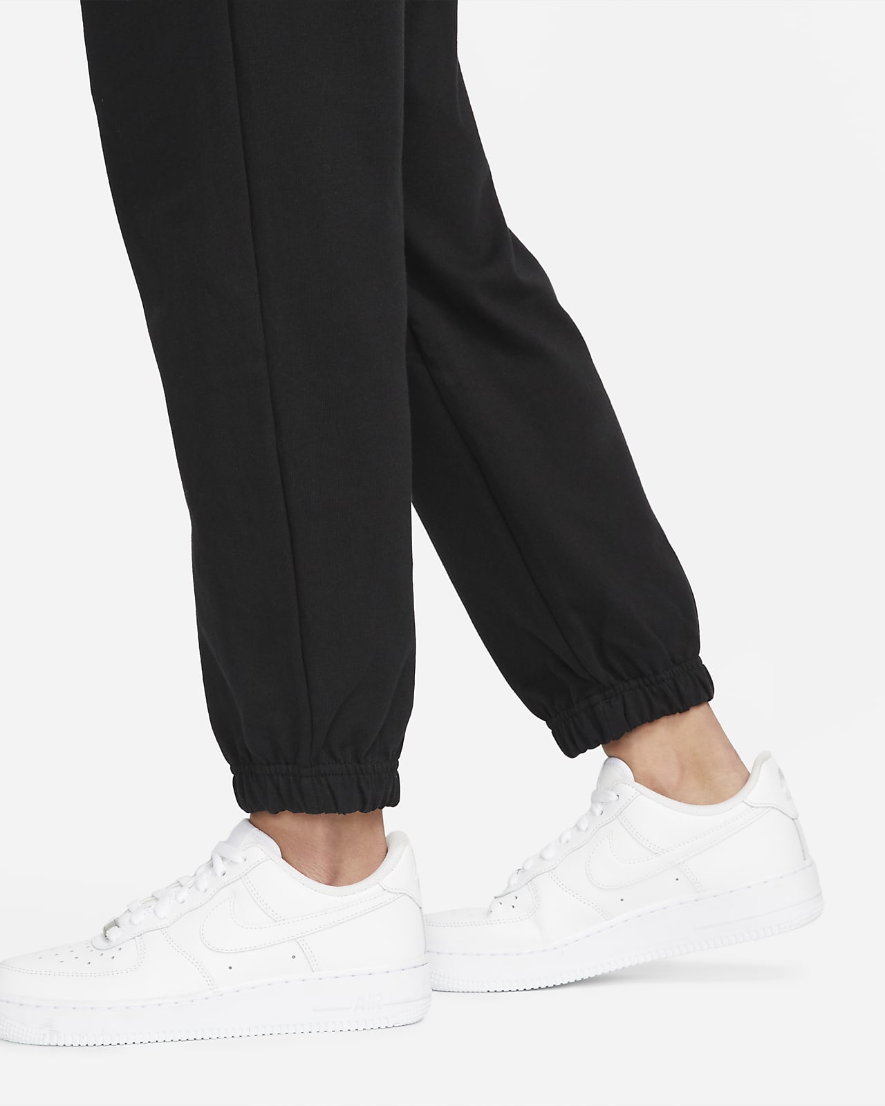 Nike Sportswear Women's Easy Joggers. Nike LU