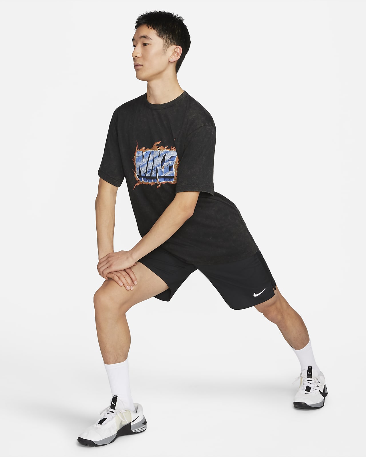 Nike Dri-FIT Challenger Men's 23cm (approx.) Unlined Versatile Shorts. Nike  VN