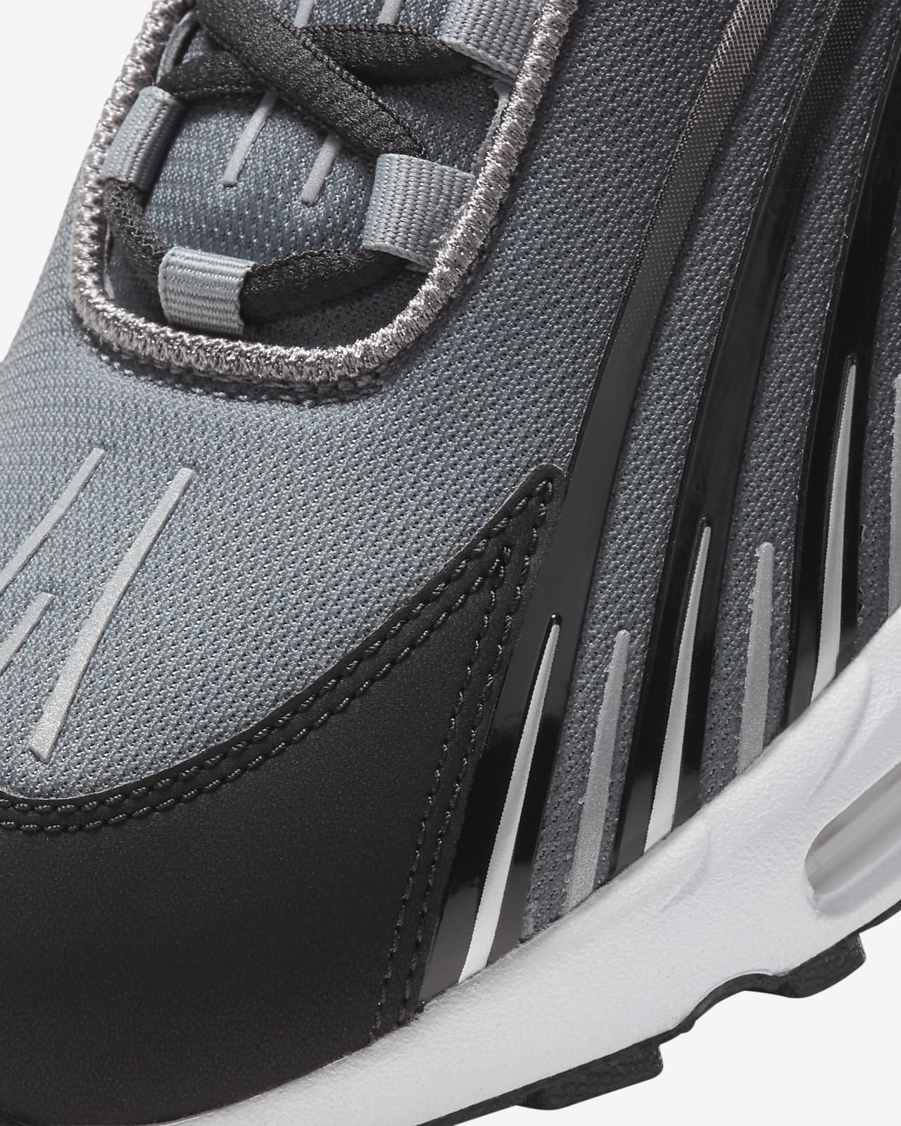 nike air max plus black and grey