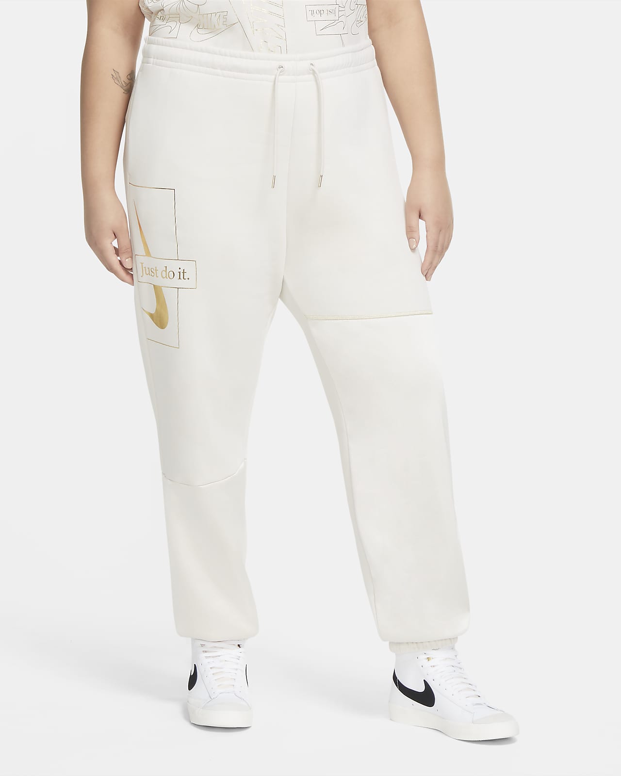 women's plus size nike sweat suits