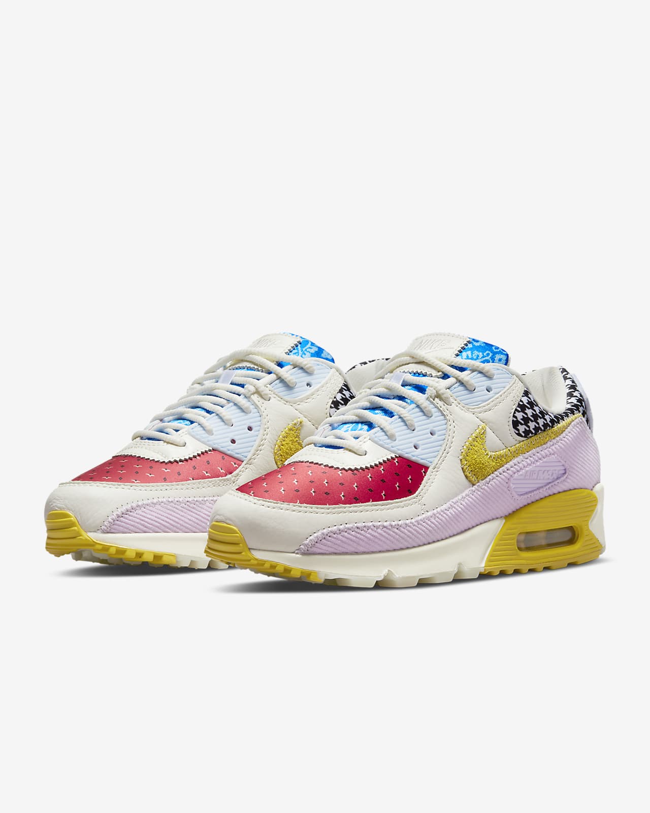 rubber shoes nike for ladies