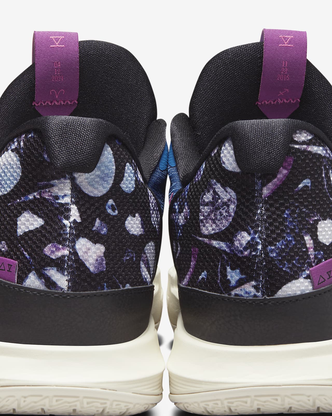 Kyrie Low 5 Basketball Shoes. Nike DK