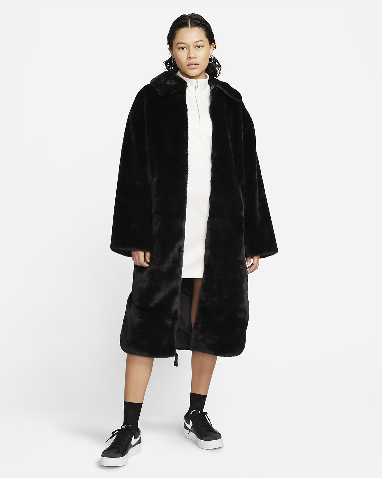Nike Women Sportswear Faux Fur Jacket (black / fossil)
