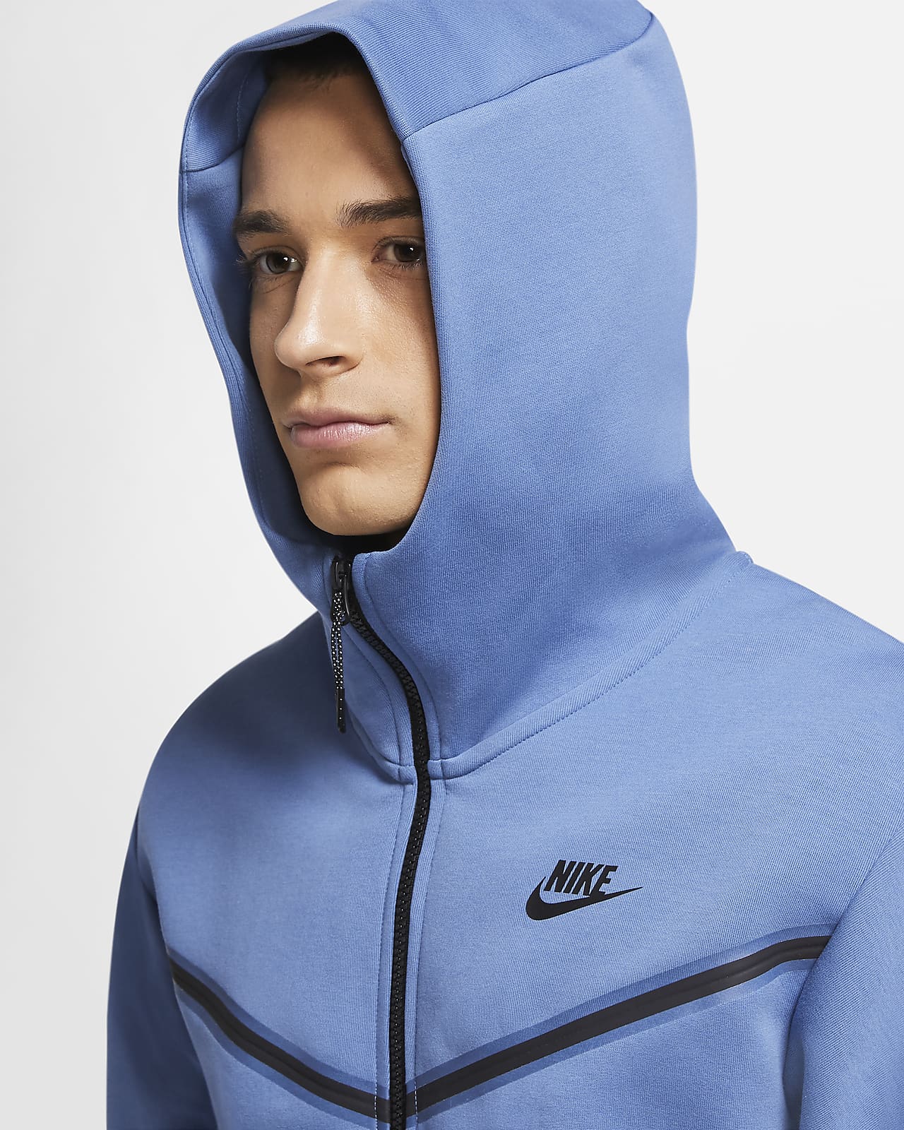 navy blue nike tech fleece hoodie