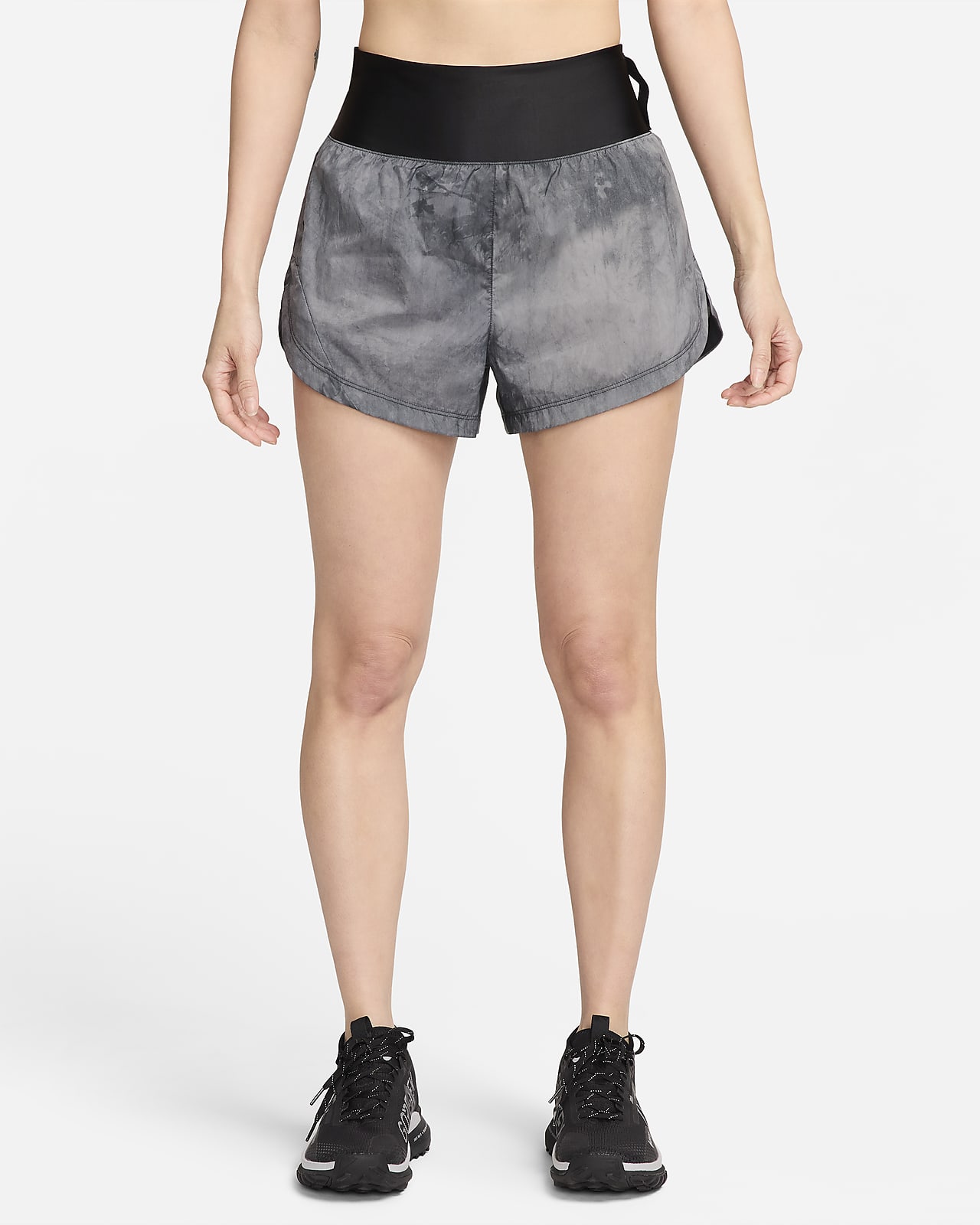 Nike Trail Women's Repel Mid-Rise 3 Brief-Lined Running Shorts