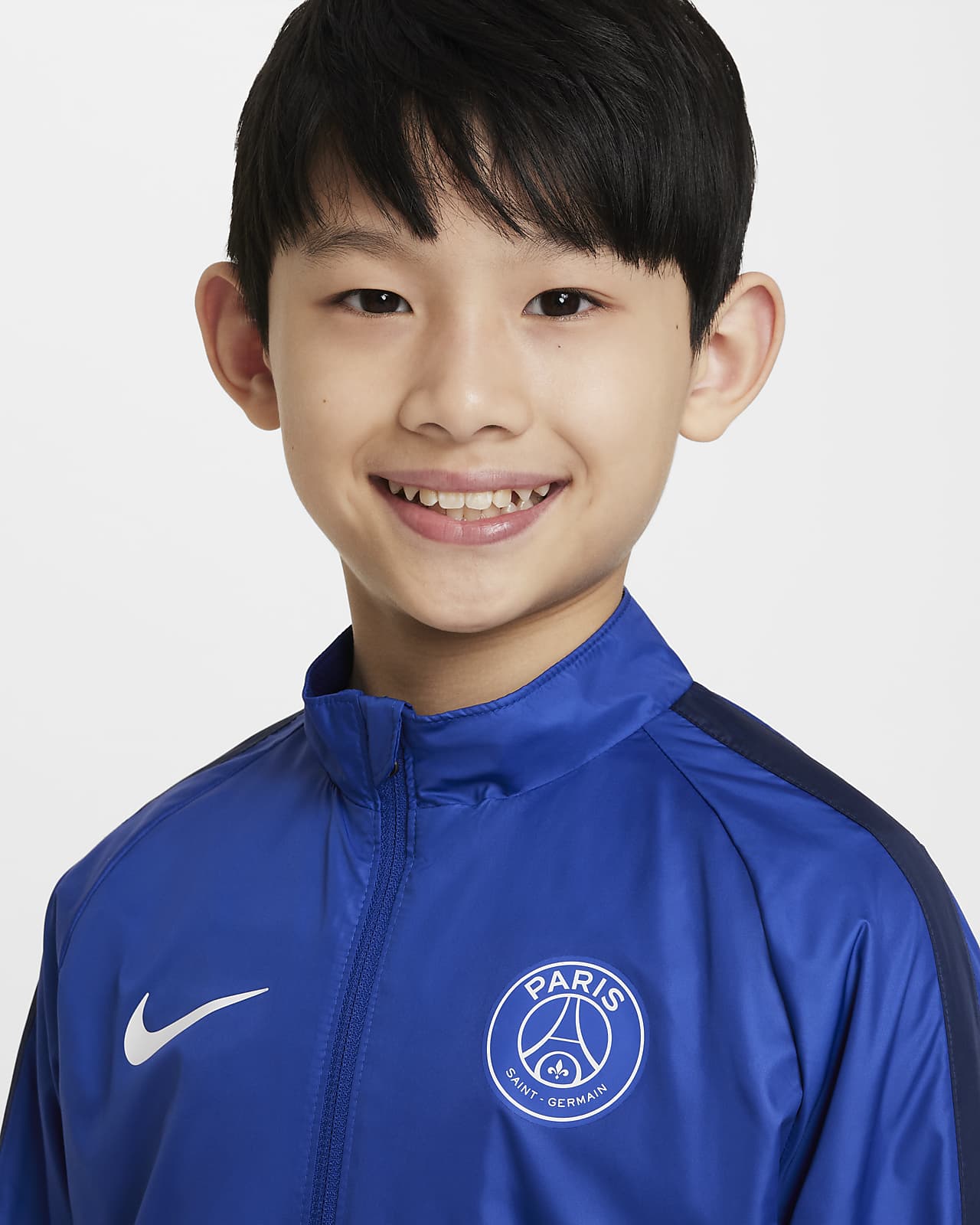Paris SaintGermain Repel Academy AWF Older Kids' Football Jacket. Nike AE