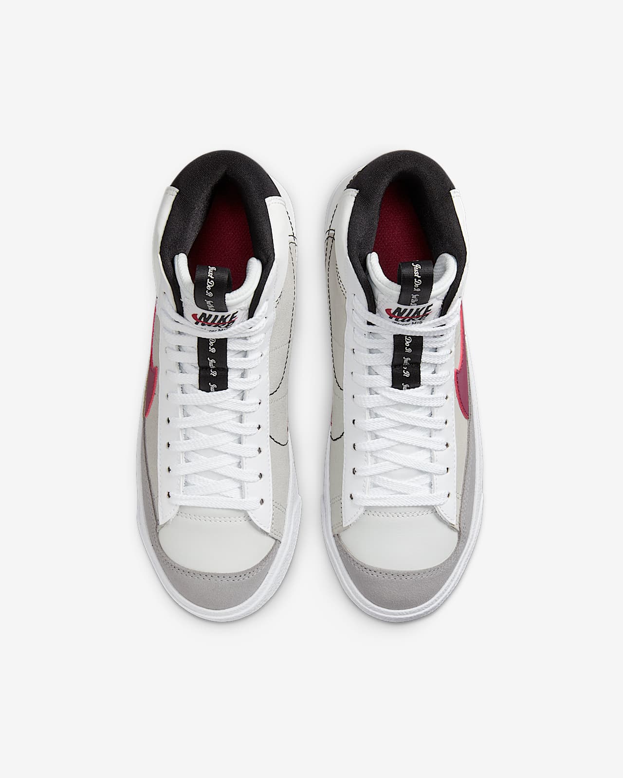 Footwear NIKE - W Blazer Mid '77 Se DC9265-101 White/Light Sienna/White -  Lifestyle - Sports shoes - Women's shoes | efootwear.eu
