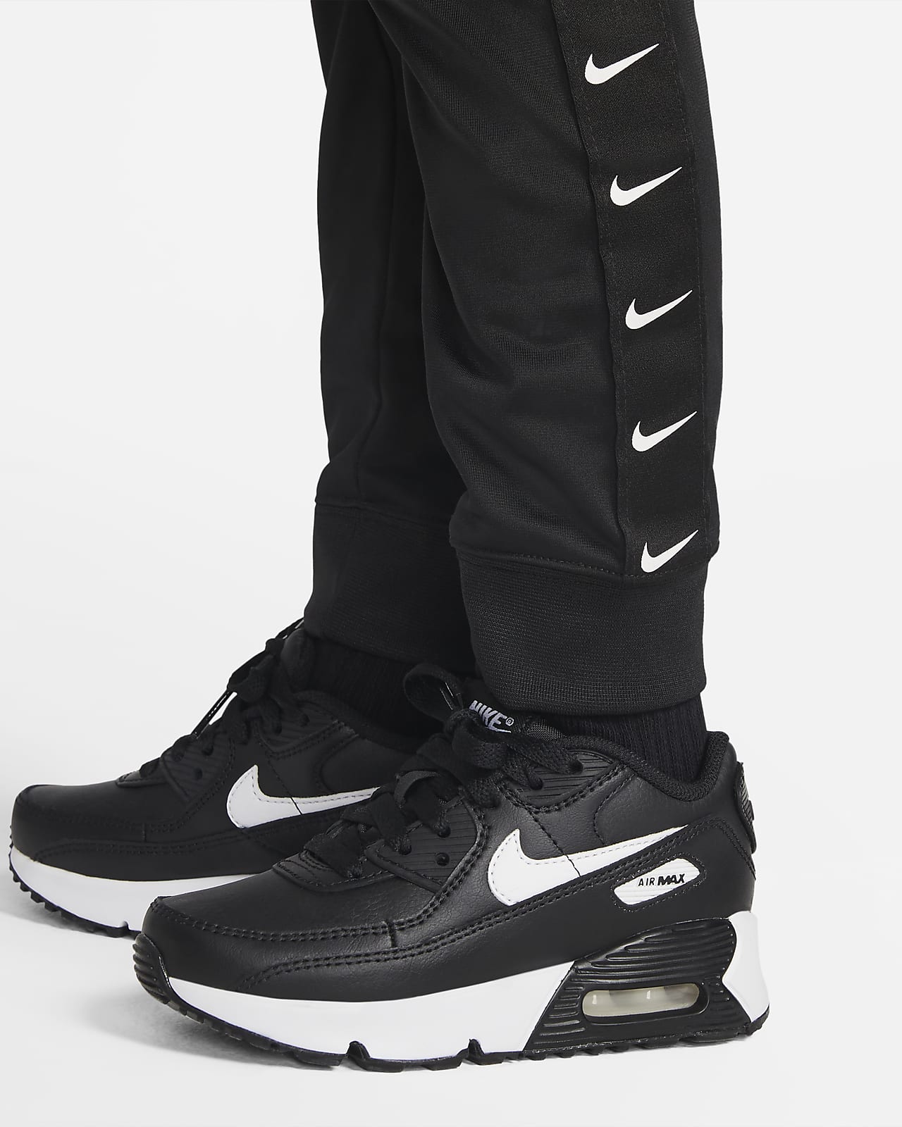 younger boys nike tracksuit