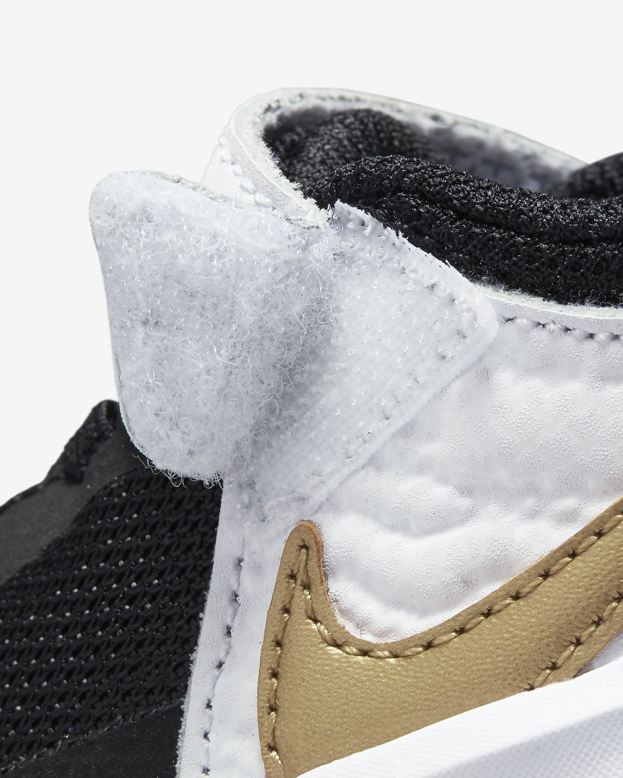 nike team hustle bebe