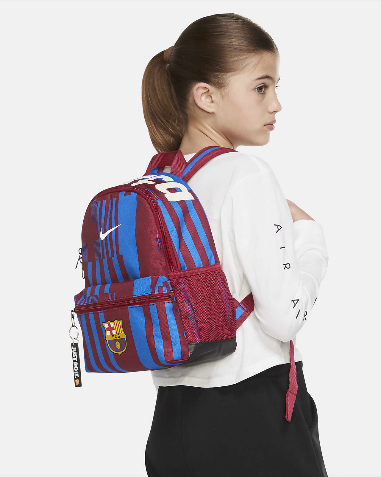 F.C. Barcelona Stadium Kids' Football Backpack (11L). Nike LU