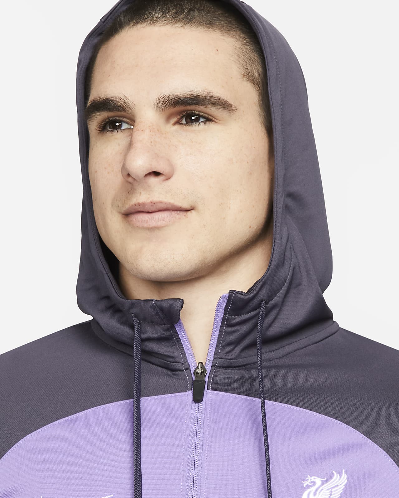 Chamarra tipo anorak de fútbol Nike con gorro sin forro para hombre  Liverpool FC