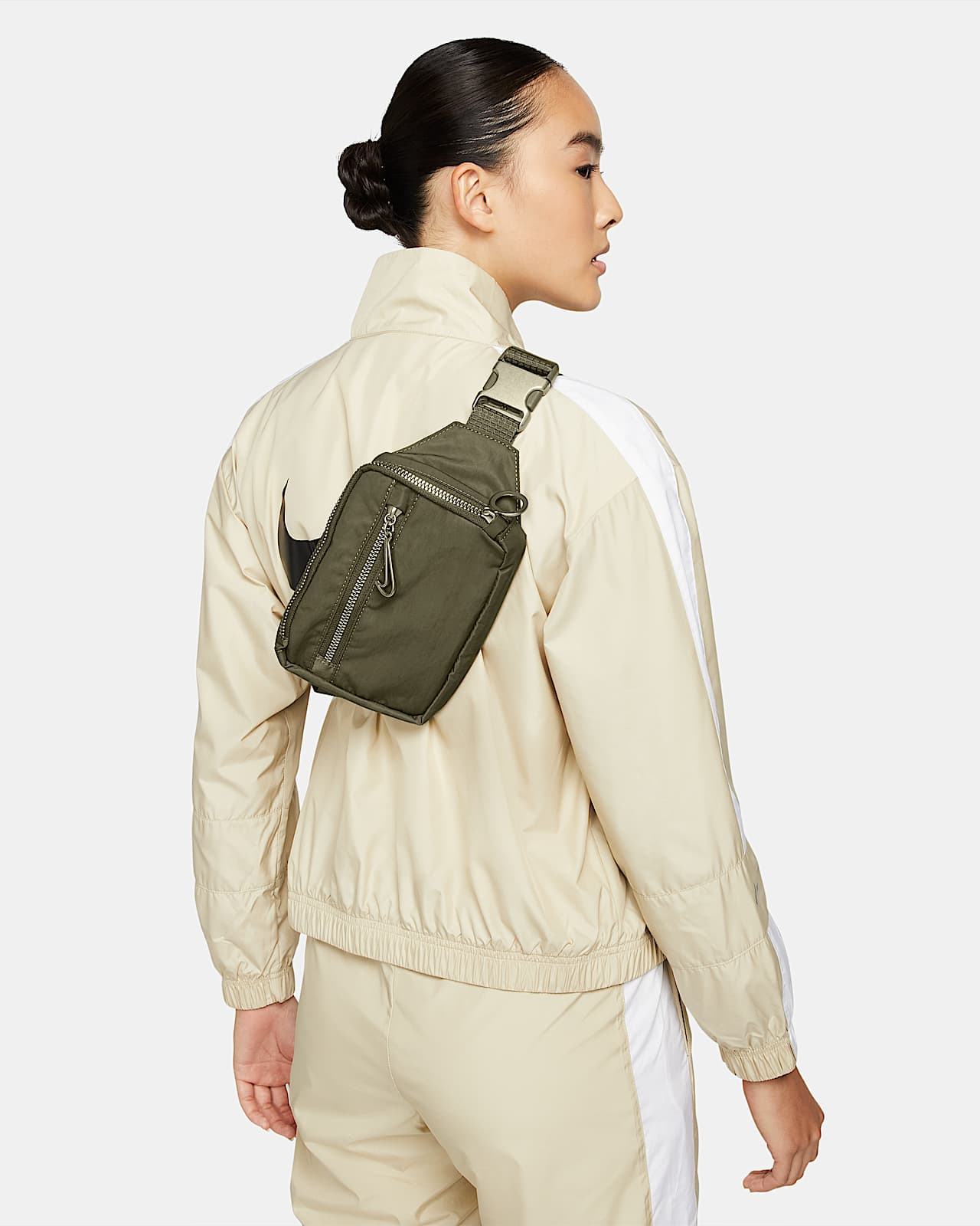 Cangurera para mujer Nike One Luxe (1L). Nike.com