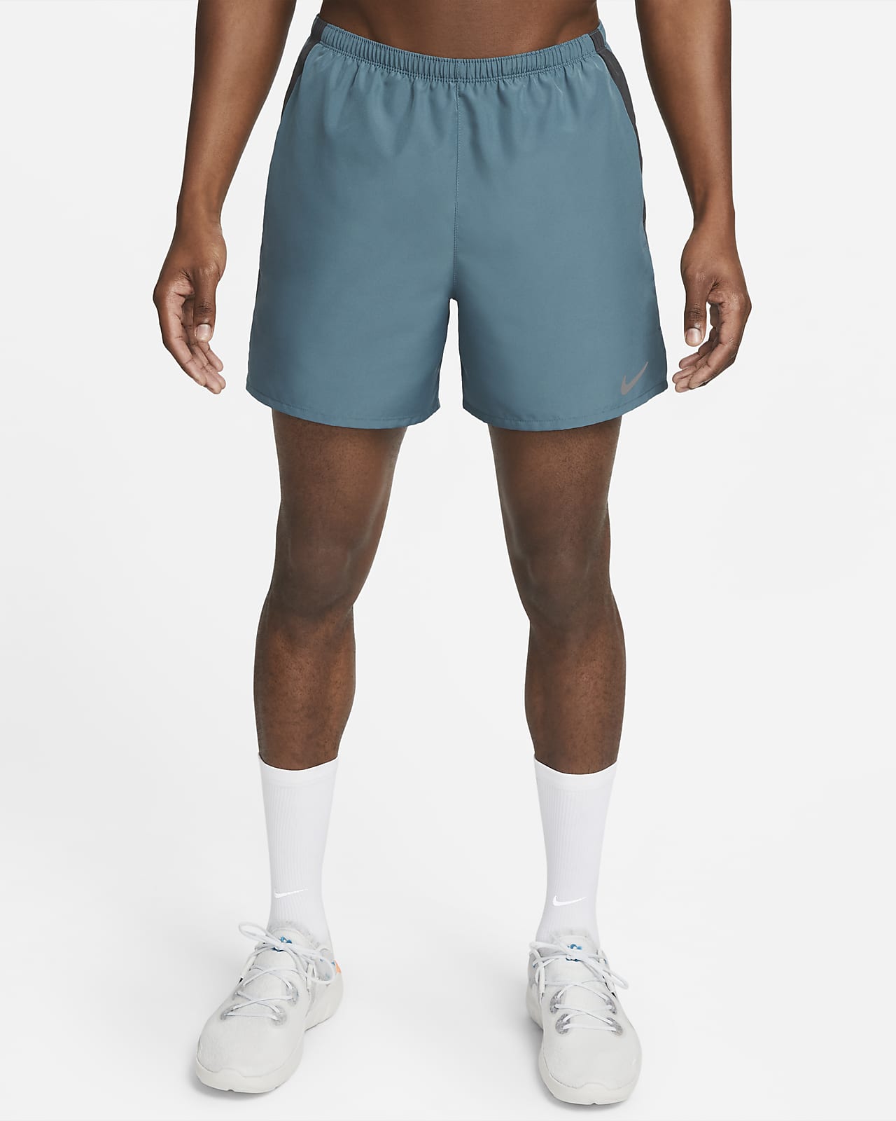 Nike Pantalón corto de running de cm con malla interior - Hombre. Nike ES