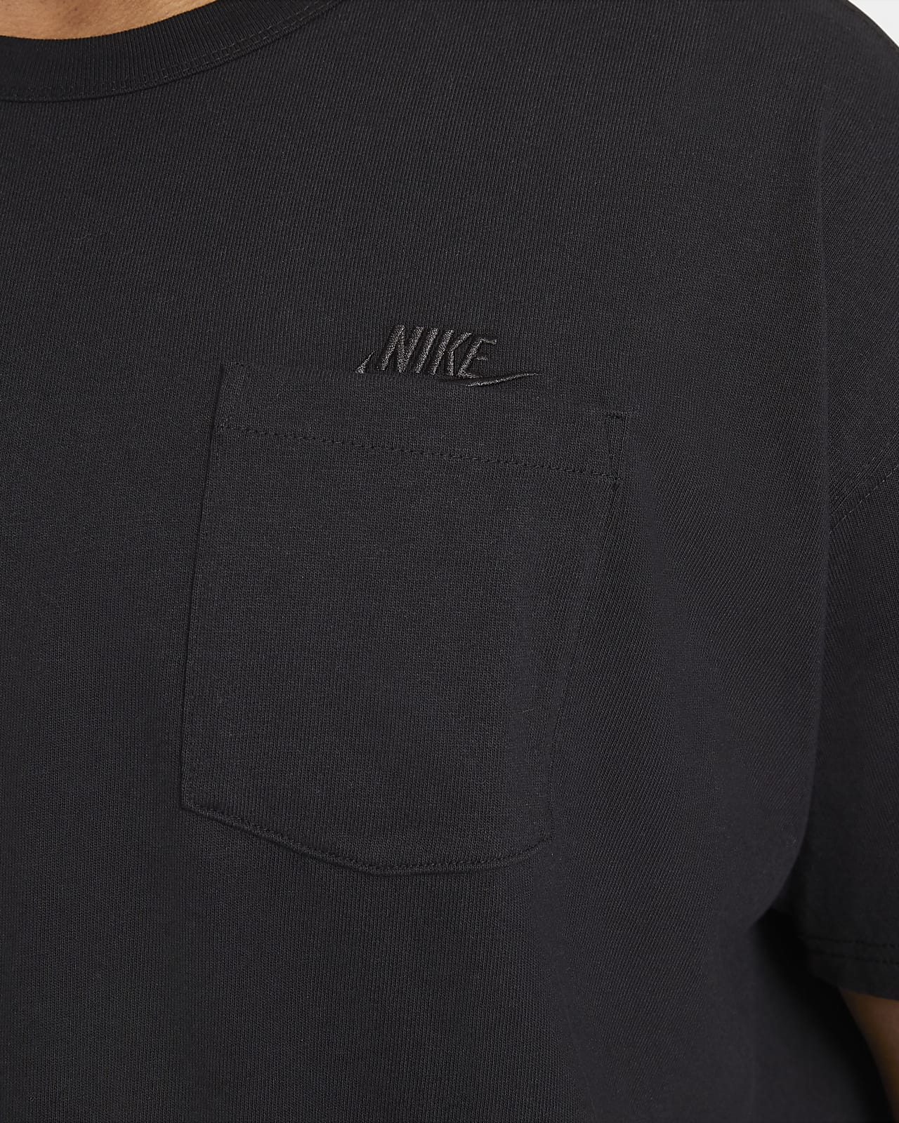 nike sportswear essentials t shirt