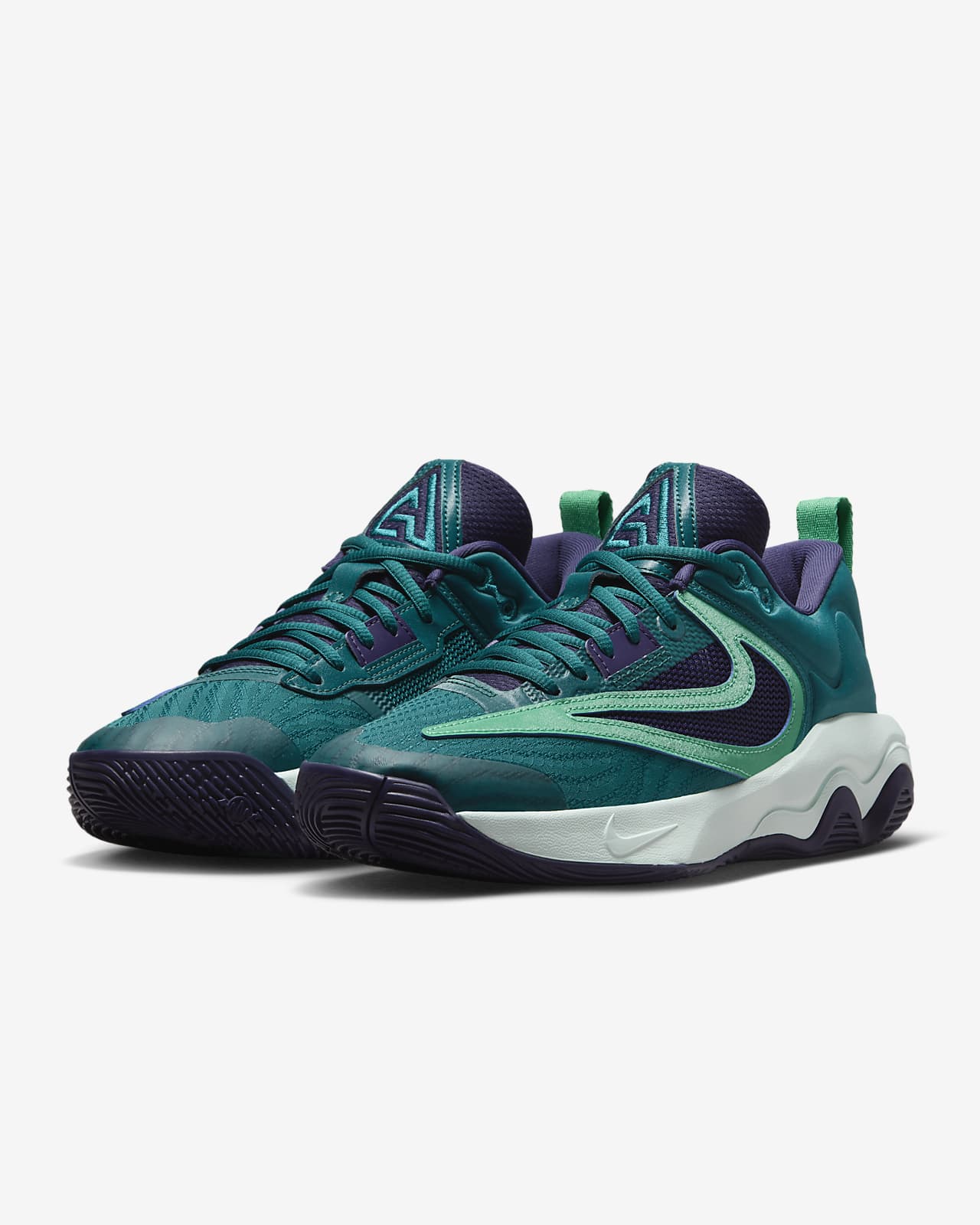 Giannis Immortality 3 EP Basketball Shoes. Nike ID