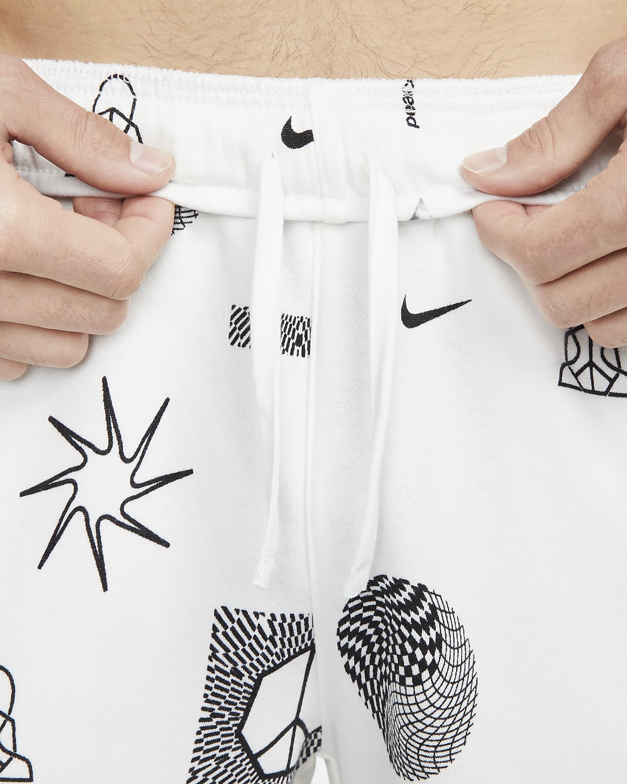 Nike Yoga ThermaFIT Men's Graphic Fleece Shorts. Nike NO