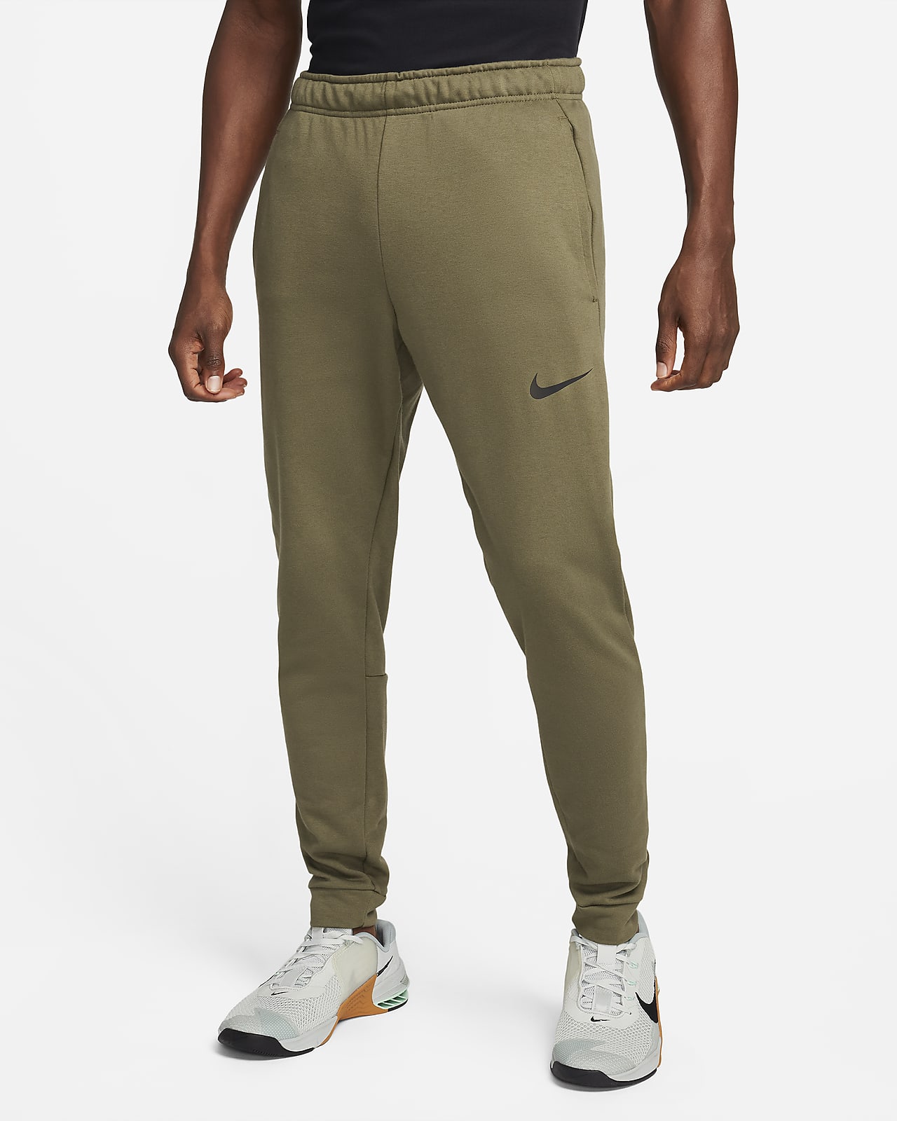 Nike Dry Dri-FIT toelopende fitnessbroek van fleece voor heren