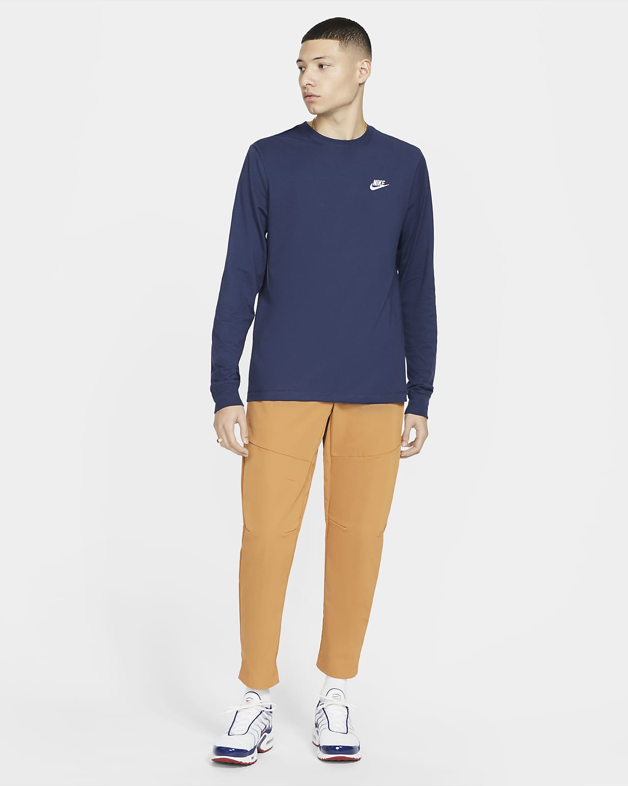 Long-Sleeve T-Shirt. Nike NL