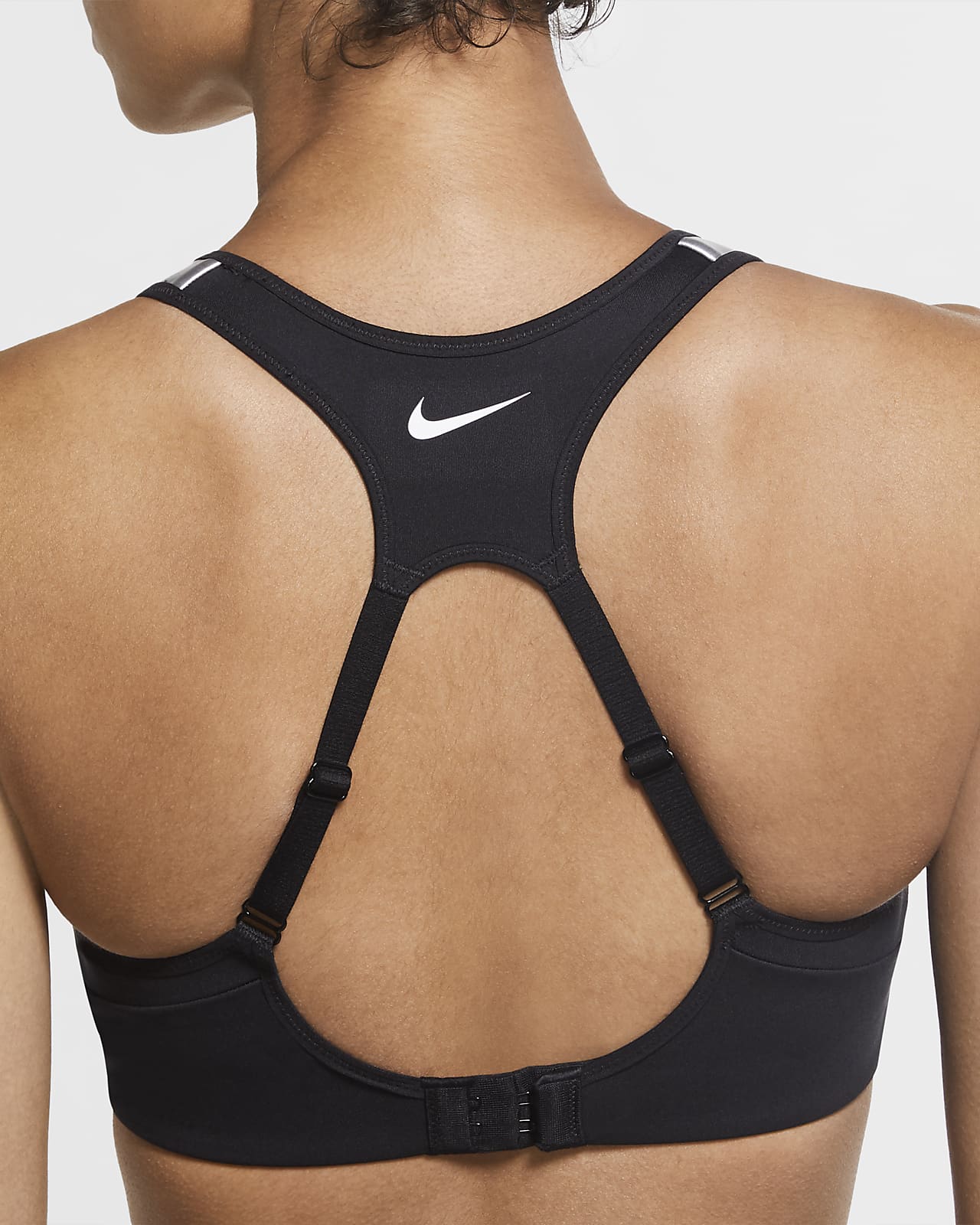 brassiere nike alpha