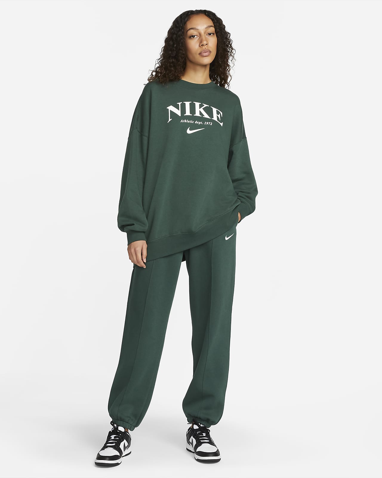 nike heritage velour crew sweatshirt