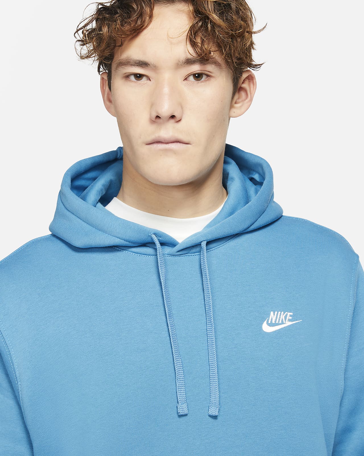 Nike Sportswear Club Fleece Men's Pullover Hoodie. Nike CA