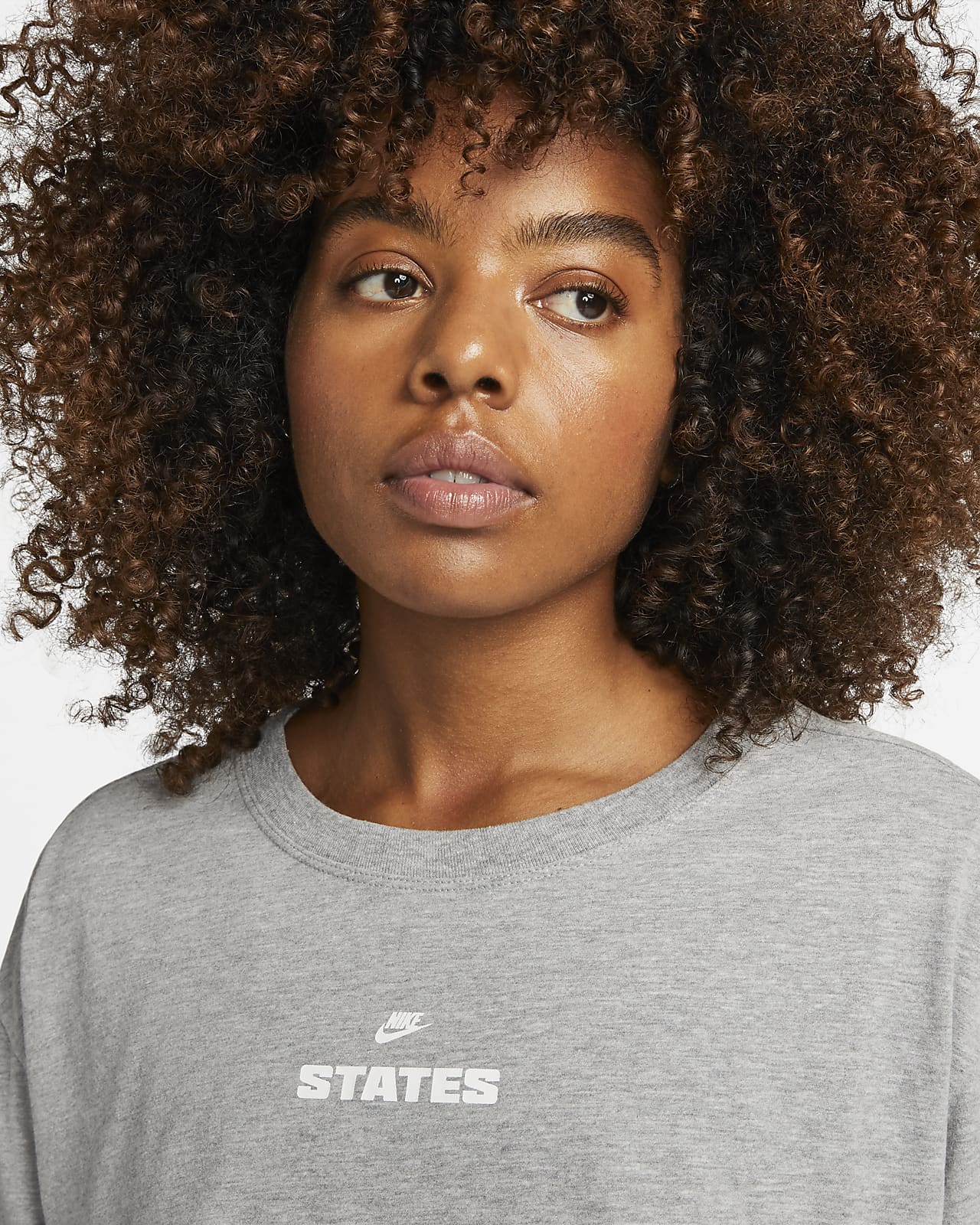 Cropped Long-Sleeve T-Shirt. Nike 