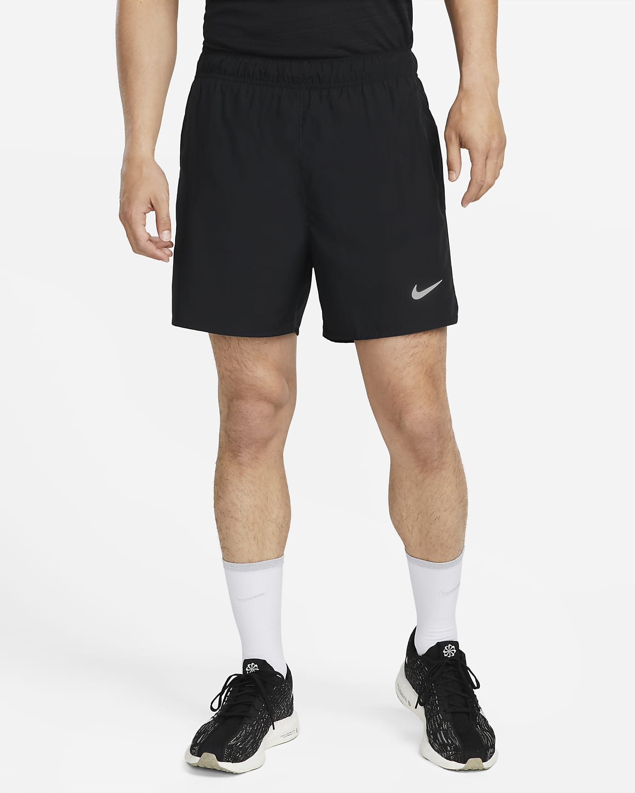 กางเกงขาสั้นอเนกประสงค์มีซับใน 5 นิ้วผู้ชาย Nike Dri-FIT Challenger