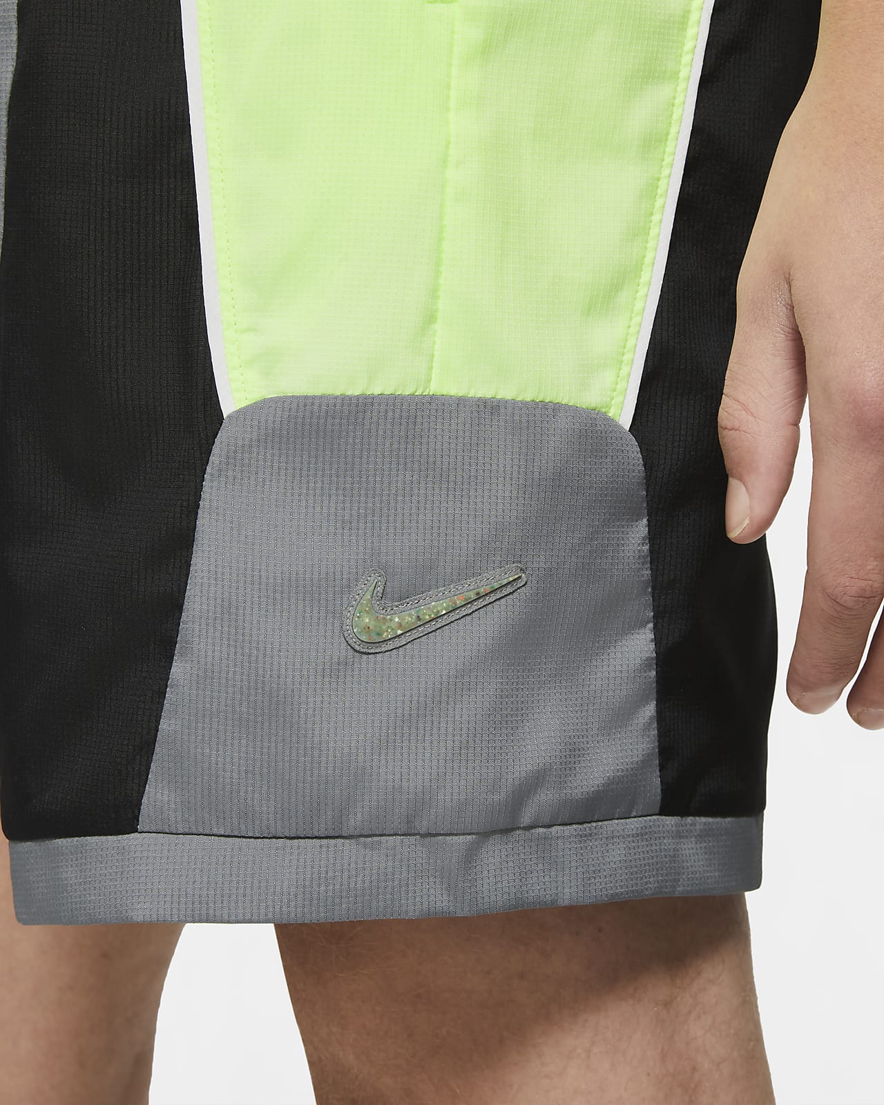 nike basketball shorts without pockets