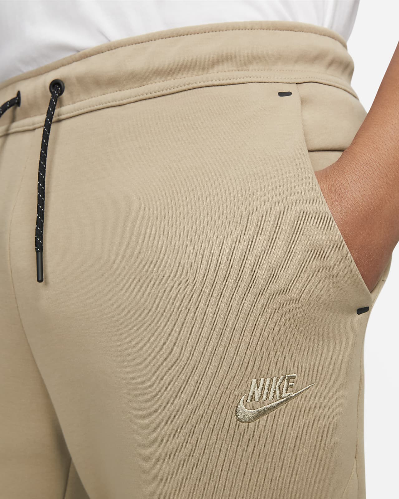 nike tech graphic joggers