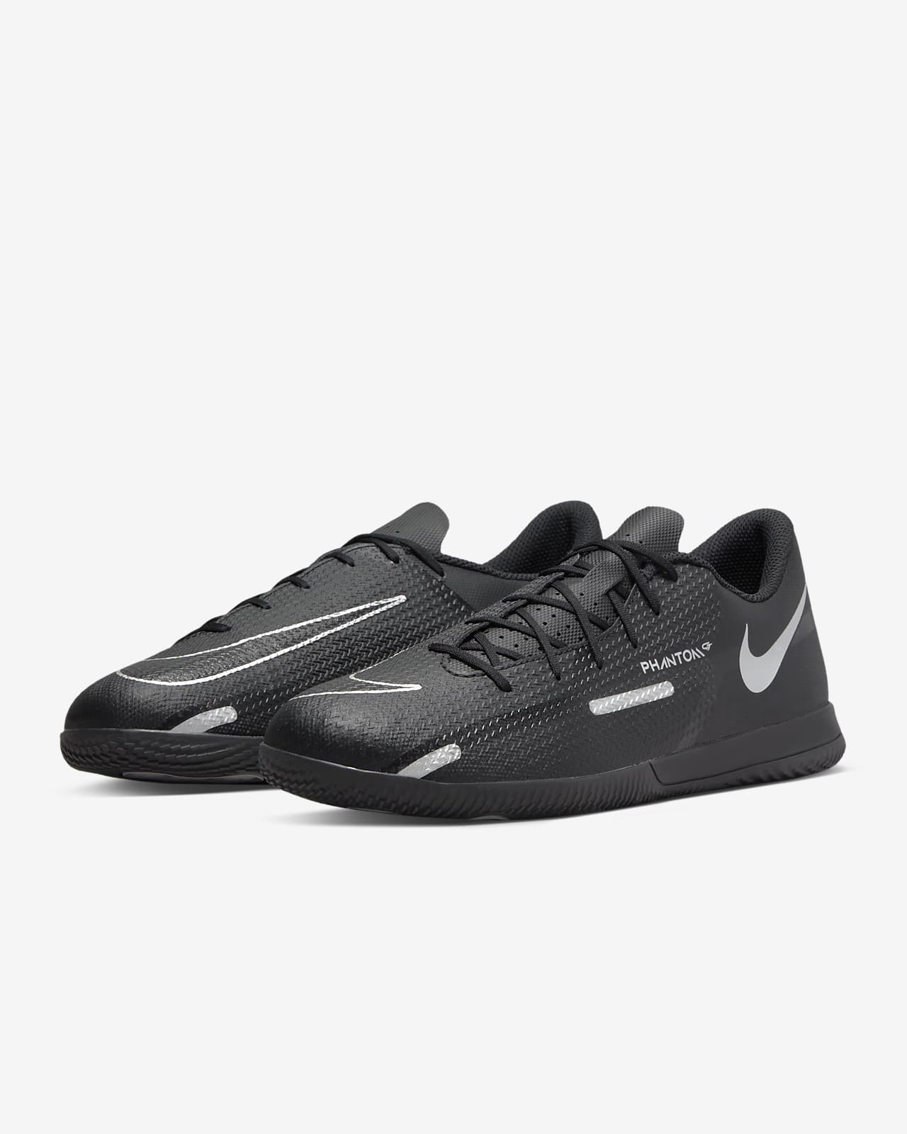 phantom nike indoor