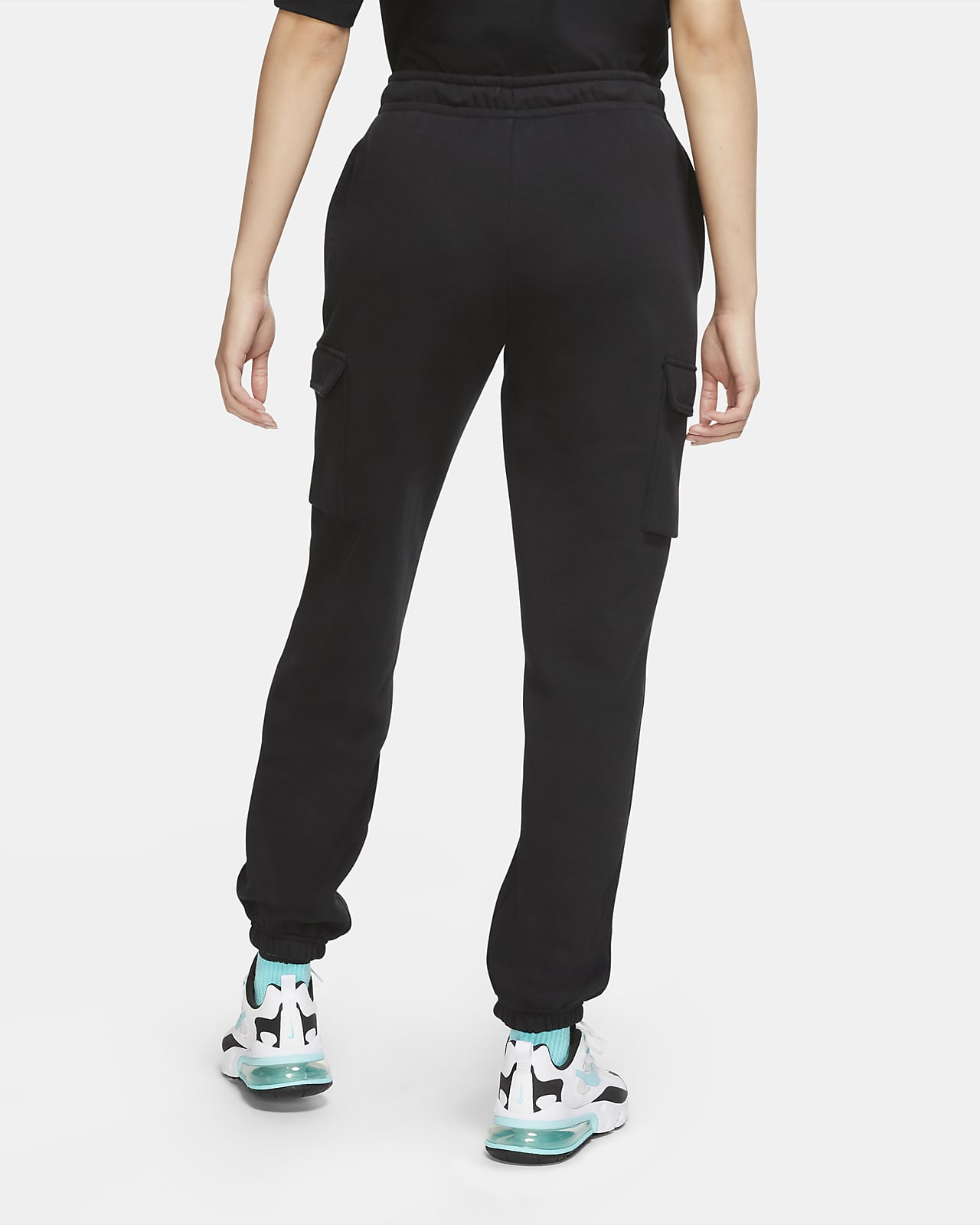 Nike Sportswear Women's Loose-Fit Fleece Cargo Trousers. Nike NZ