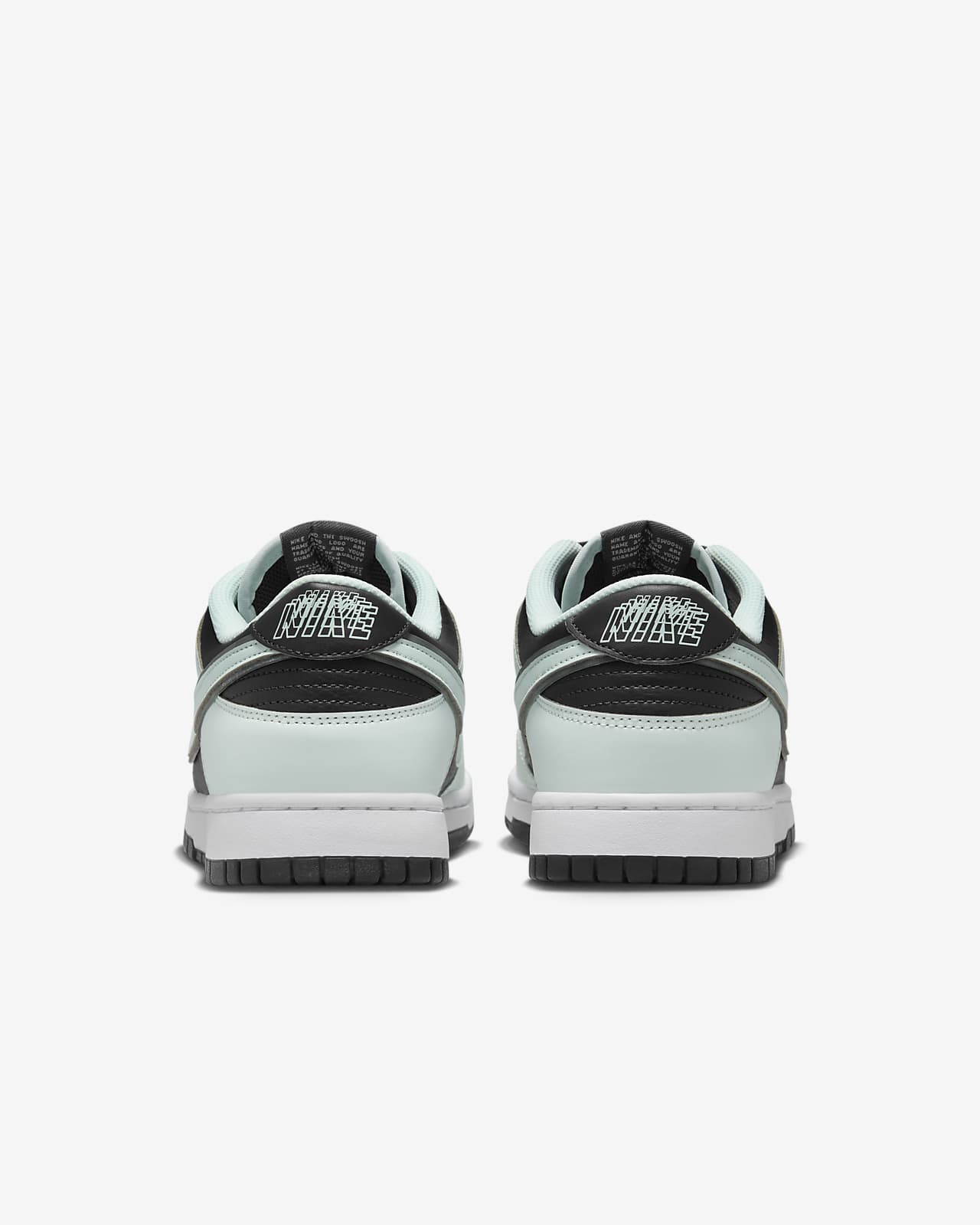 Nike Dunk 低筒Retro Premium 男鞋。Nike TW